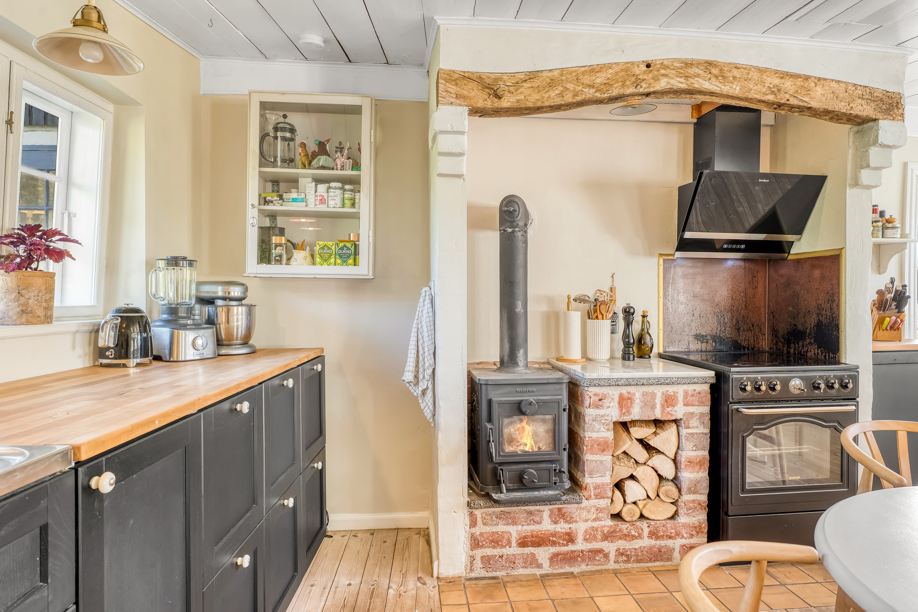 Fremhævet køkken alrum billede i fuldskærmstilstand. Billede af Ravnsborgvej 22, 4943 Torrig L