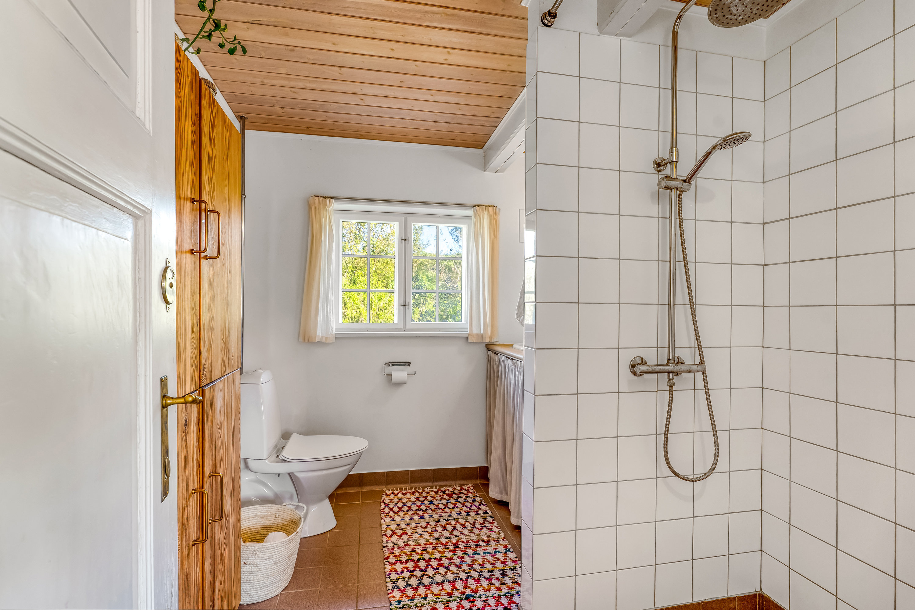 Fremhævet badeværelse billede i fuldskærmstilstand. Billede af Ravnsborgvej 22, 4943 Torrig L