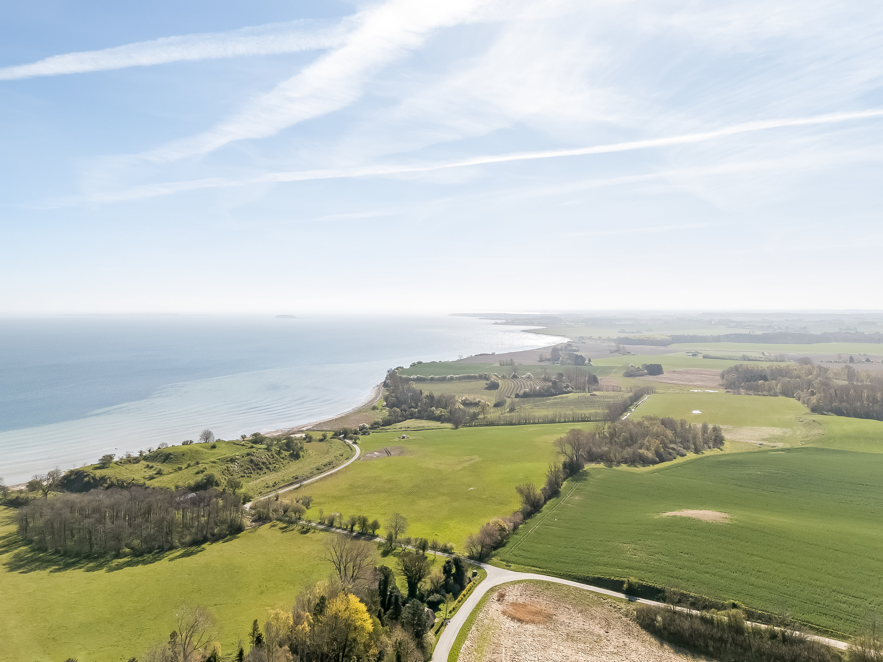 Fremhævet luftfoto billede i fuldskærmstilstand. Billede af Ravnsborgvej 22, 4943 Torrig L