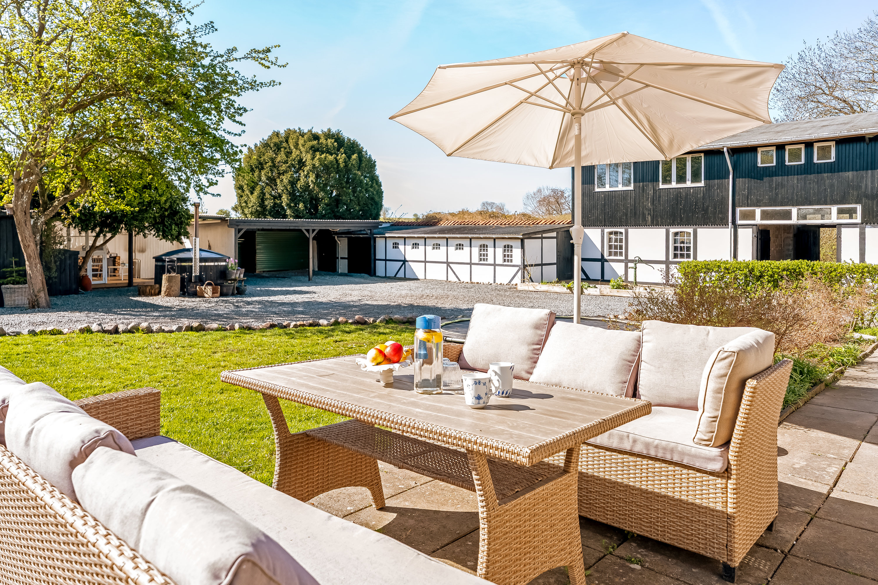 Fremhævet terrasse billede i fuldskærmstilstand. Billede af Ravnsborgvej 22, 4943 Torrig L