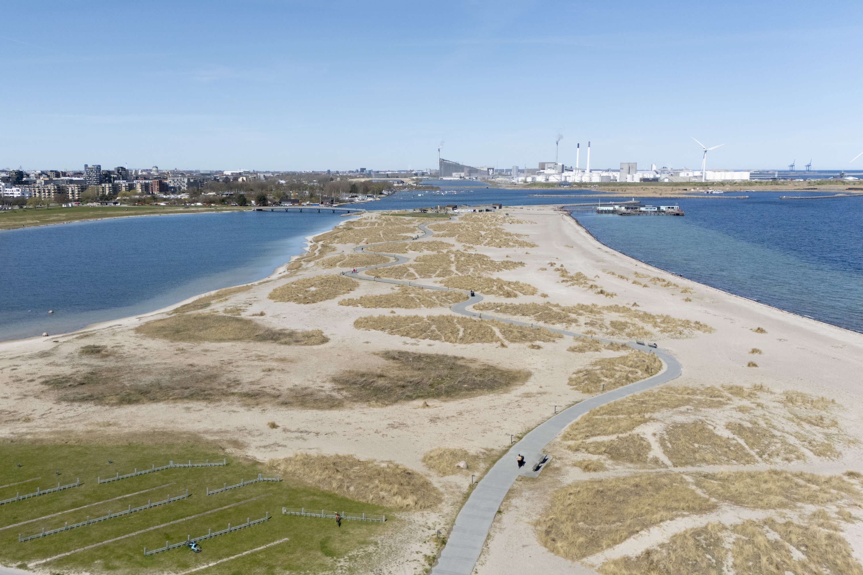 Fremhævet  billede i fuldskærmstilstand. Billede af Signelilvej 10, 2300 København S