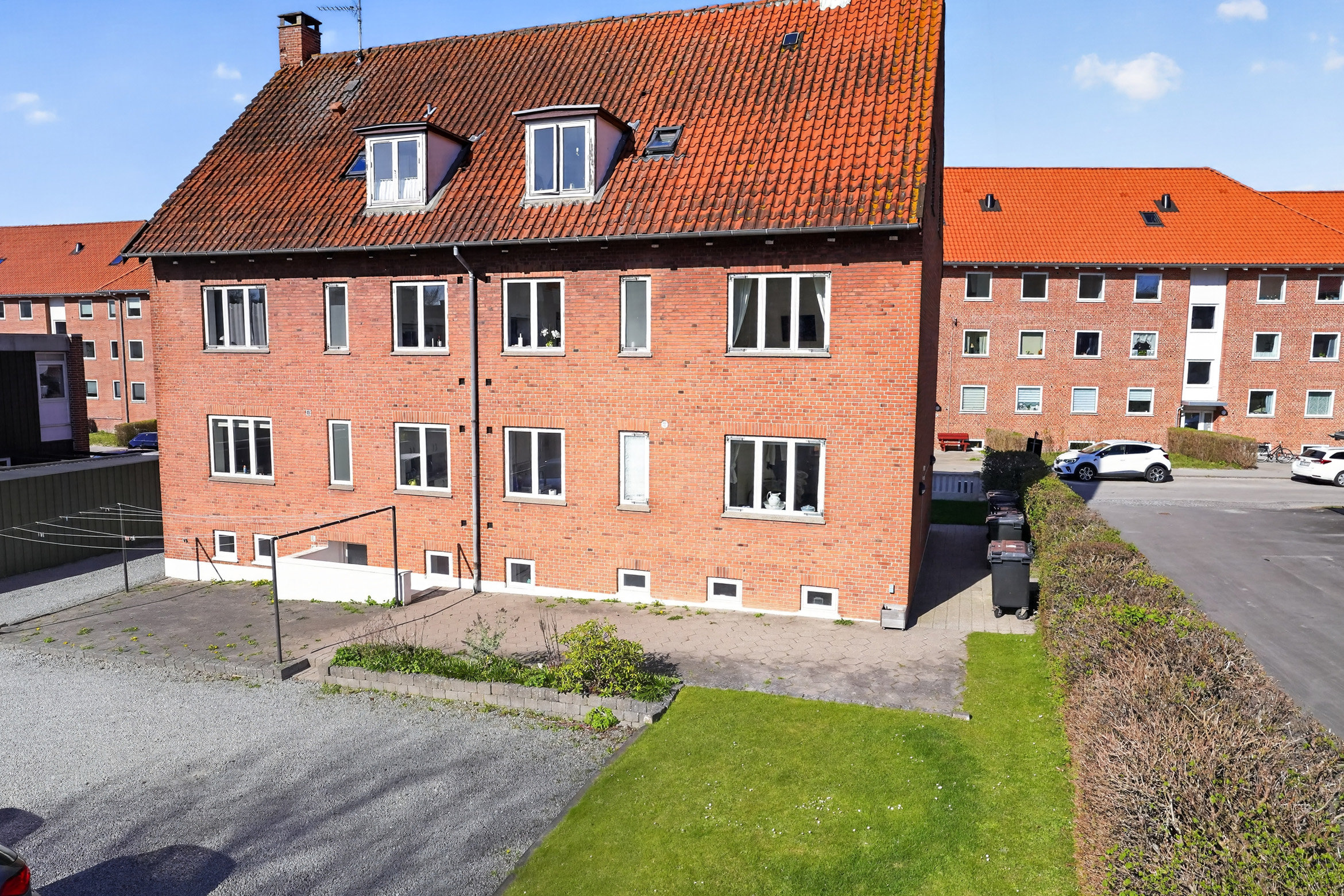 Miniaturebillede 1: ejendommen. Billede af Klostervej 14, 2. tv., 3400 Hillerød
