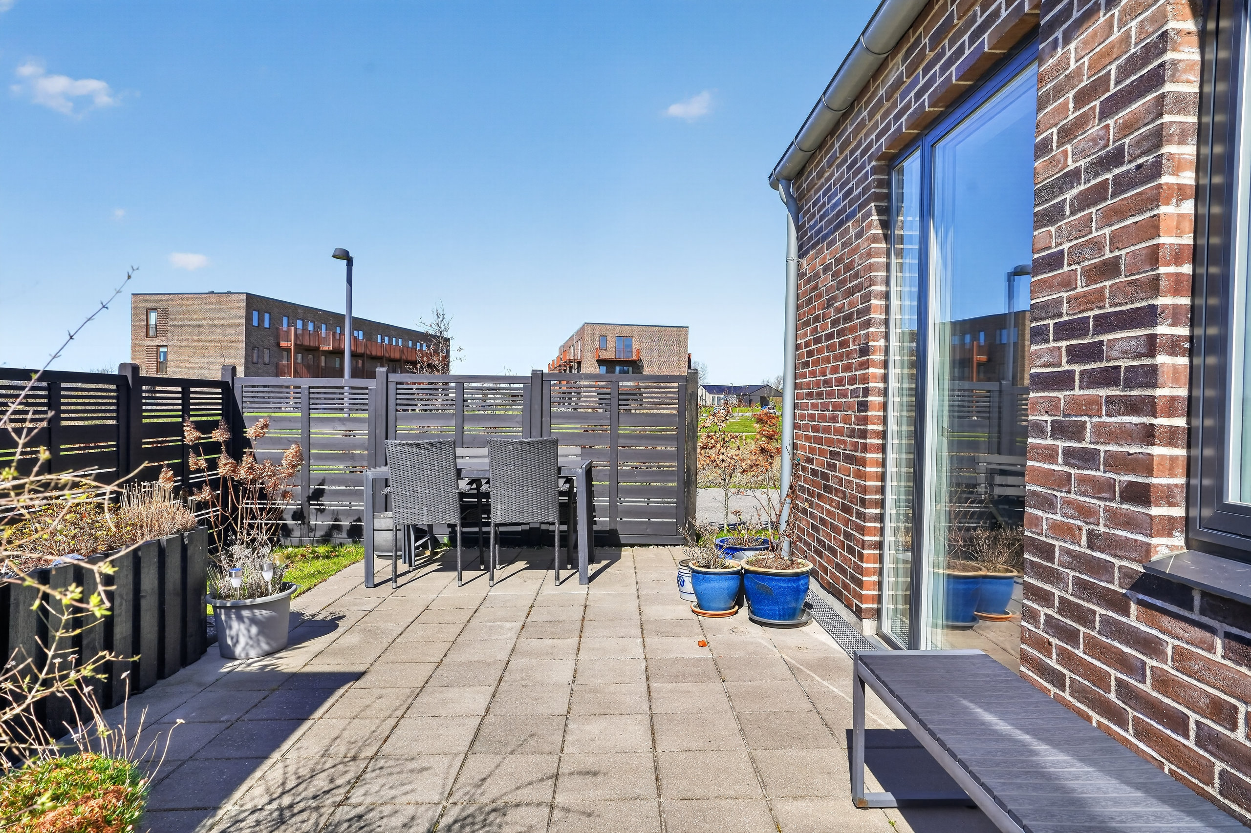 Fremhævet terrasse billede i fuldskærmstilstand. Billede af Cirkelbuen 111, 3400 Hillerød