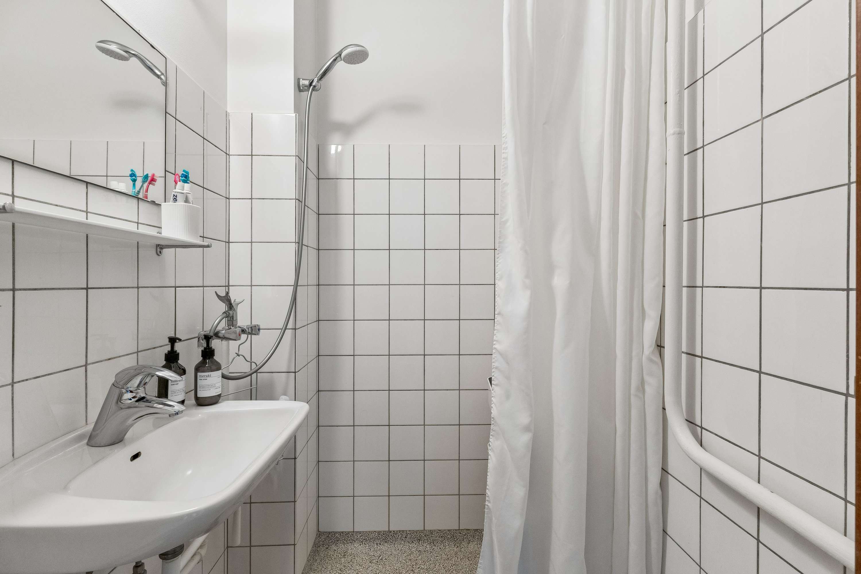 Fremhævet badeværelse billede i fuldskærmstilstand. Billede af Dronningens Tværgade 48, 2. 3., 1302 København K