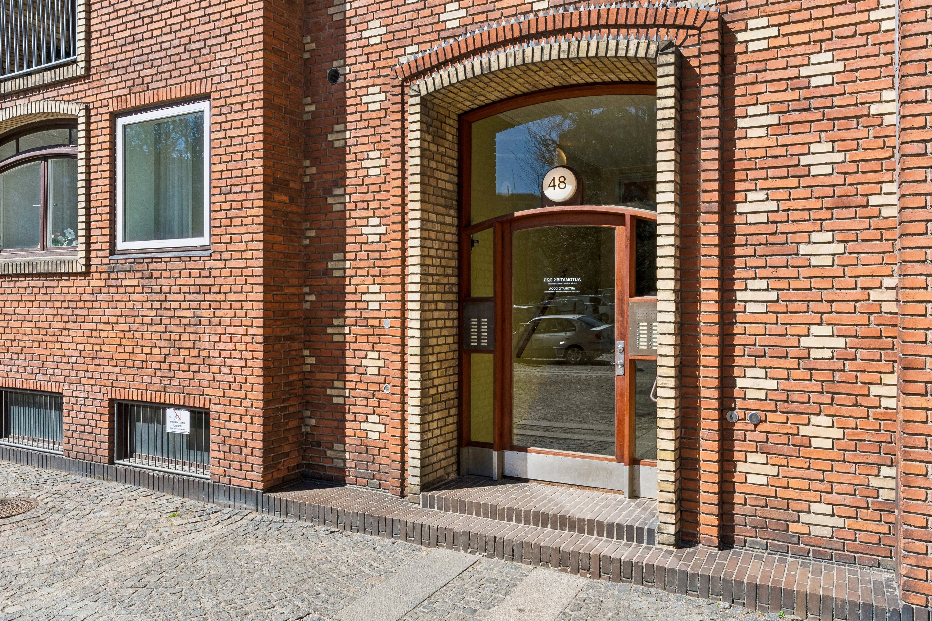 Fremhævet andet billede i fuldskærmstilstand. Billede af Dronningens Tværgade 48, 2. 3., 1302 København K