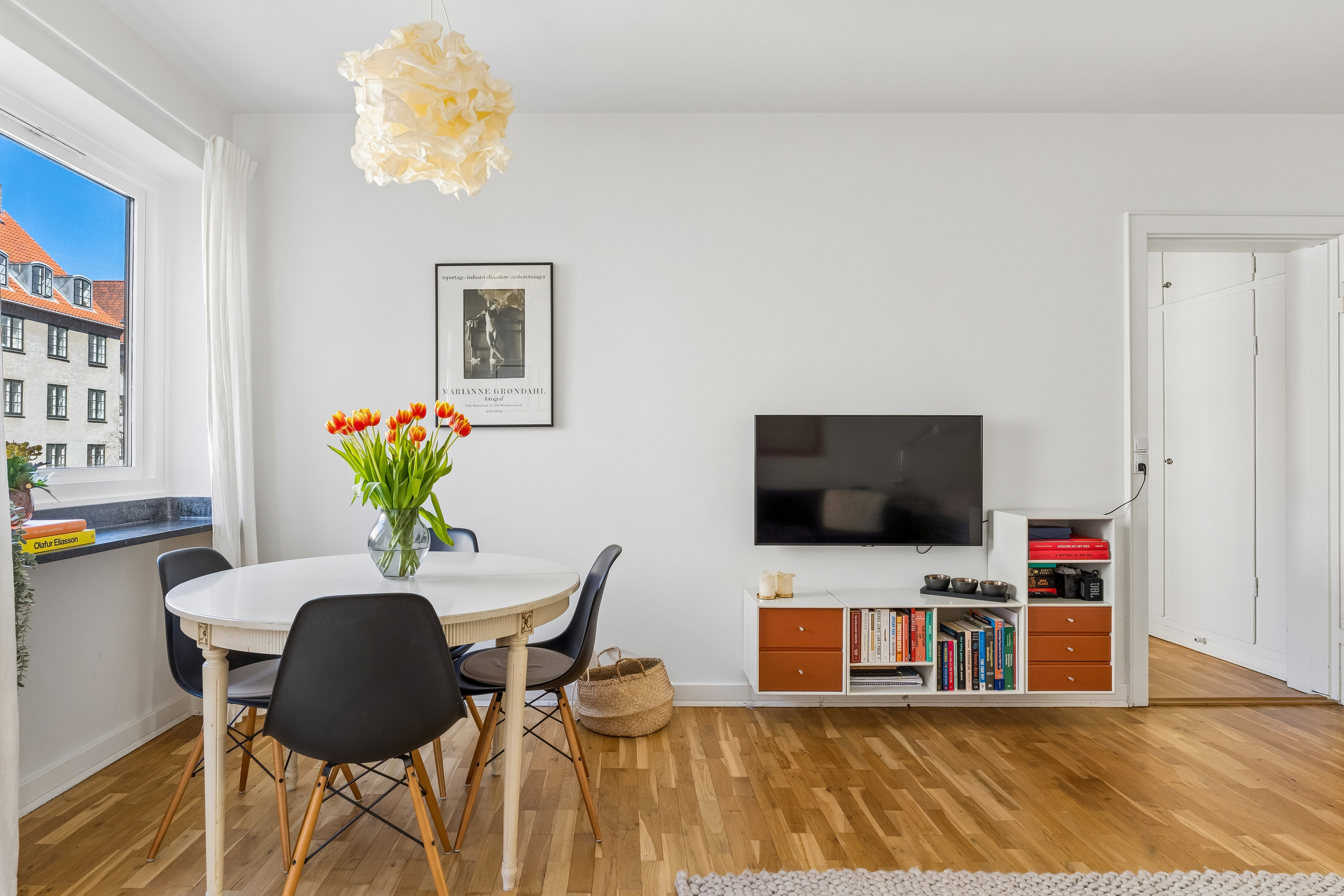 Fremhævet stue billede i fuldskærmstilstand. Billede af Dronningens Tværgade 48, 2. 3., 1302 København K