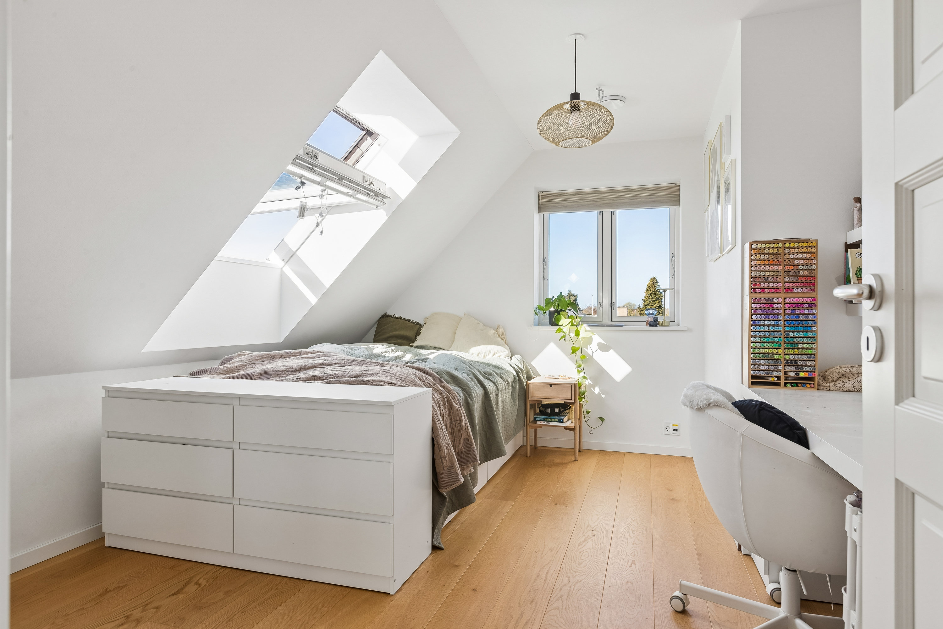 Fremhævet værelse billede i fuldskærmstilstand. Billede af Mortel Alle 29, 2791 Dragør