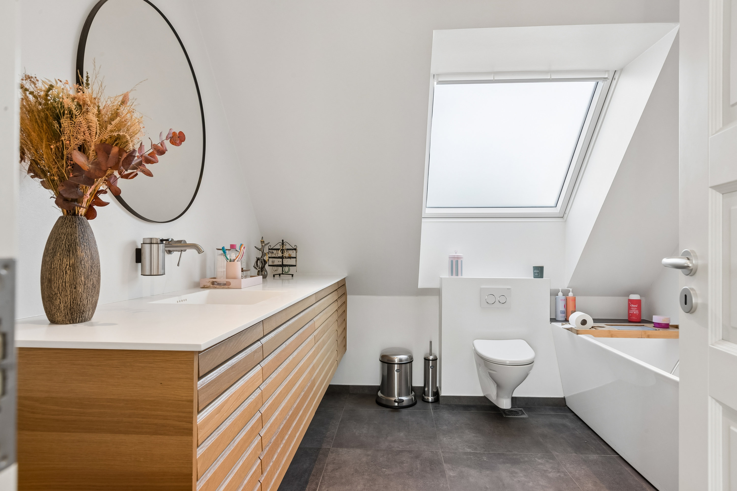 Fremhævet badeværelse billede i fuldskærmstilstand. Billede af Mortel Alle 29, 2791 Dragør