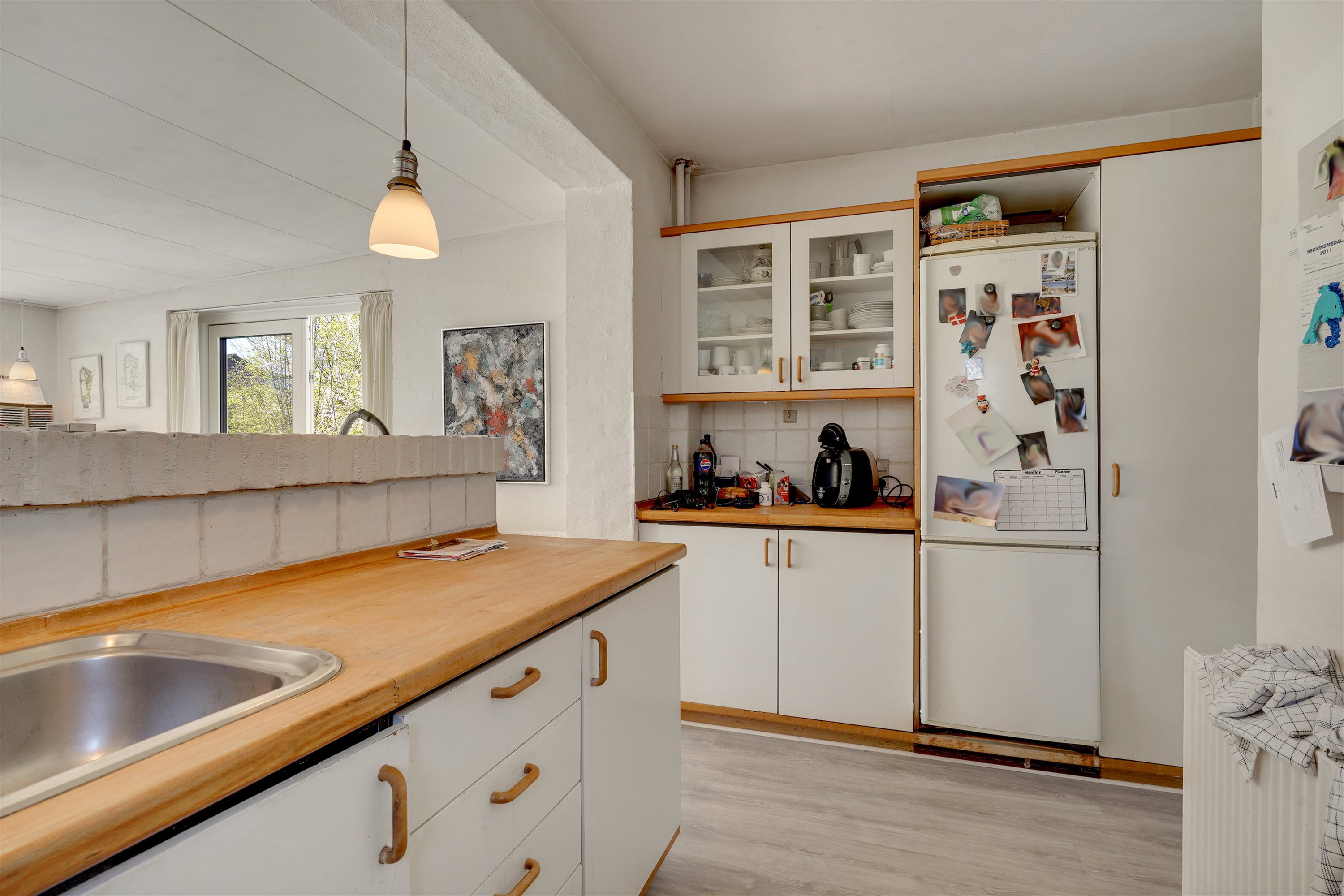 Fremhævet køkken billede i fuldskærmstilstand. Billede af Strandby Kirkevej 222, 6700 Esbjerg