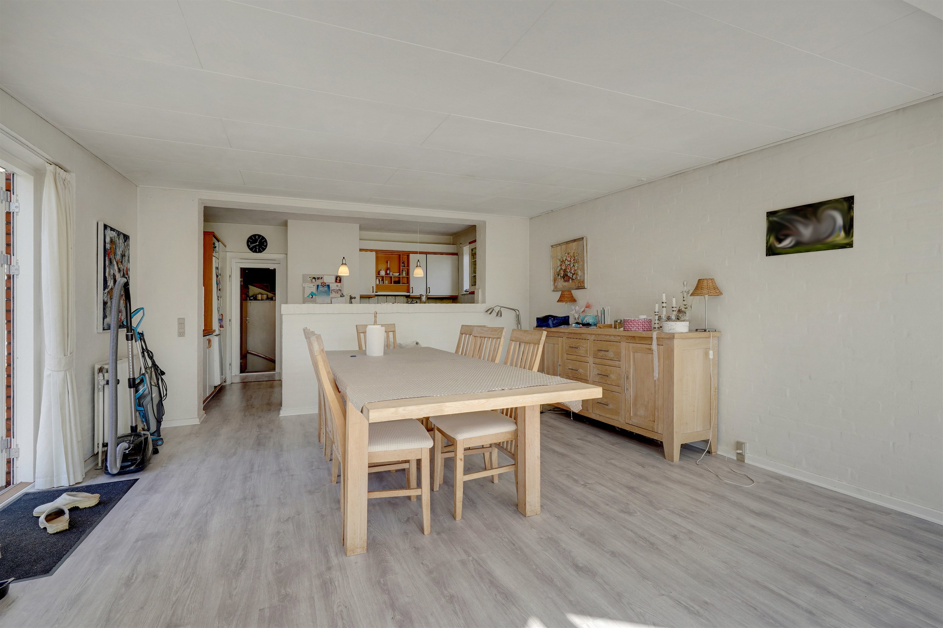 Fremhævet alrum billede i fuldskærmstilstand. Billede af Strandby Kirkevej 222, 6700 Esbjerg