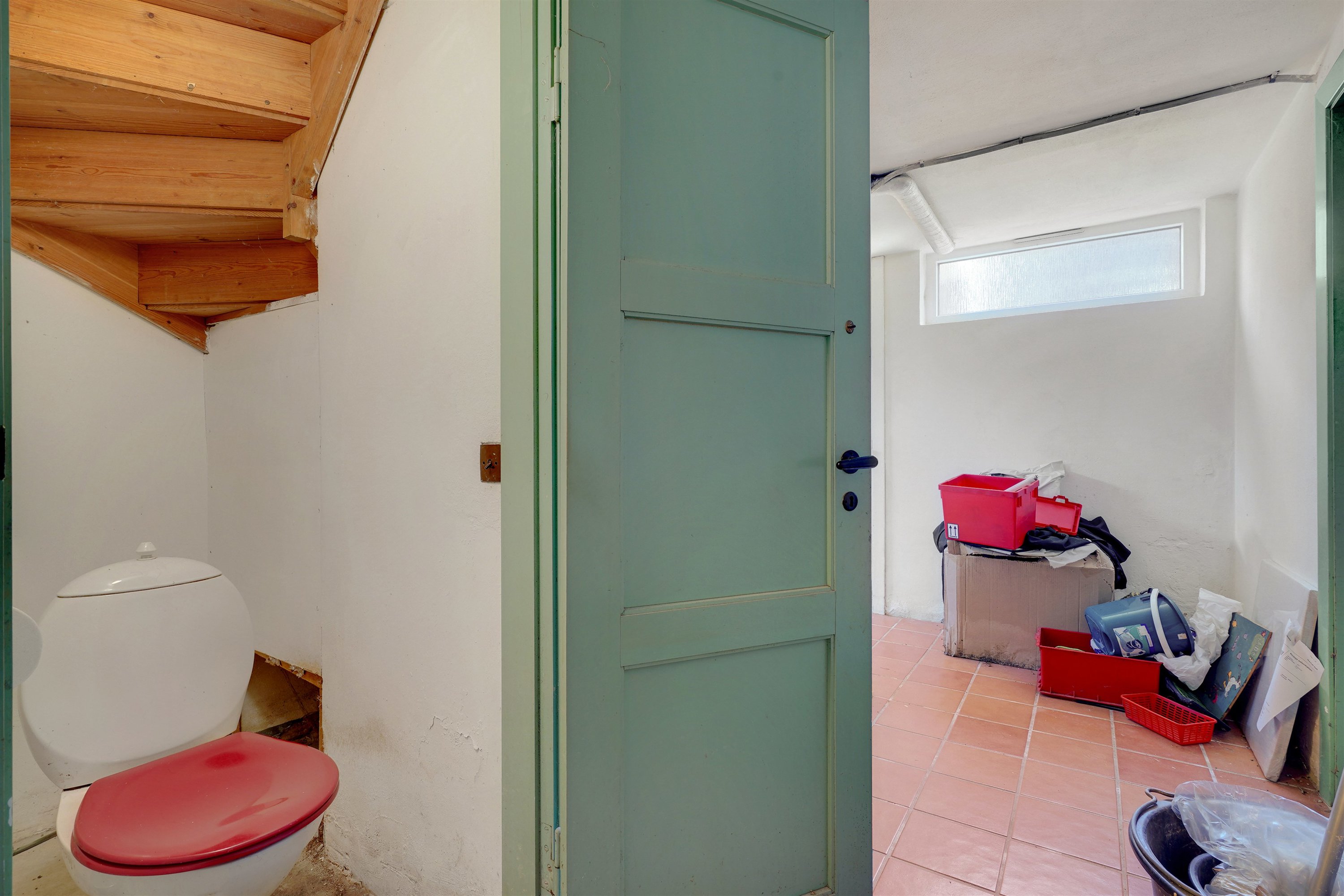 Fremhævet toilet billede i fuldskærmstilstand. Billede af Strandby Kirkevej 222, 6700 Esbjerg