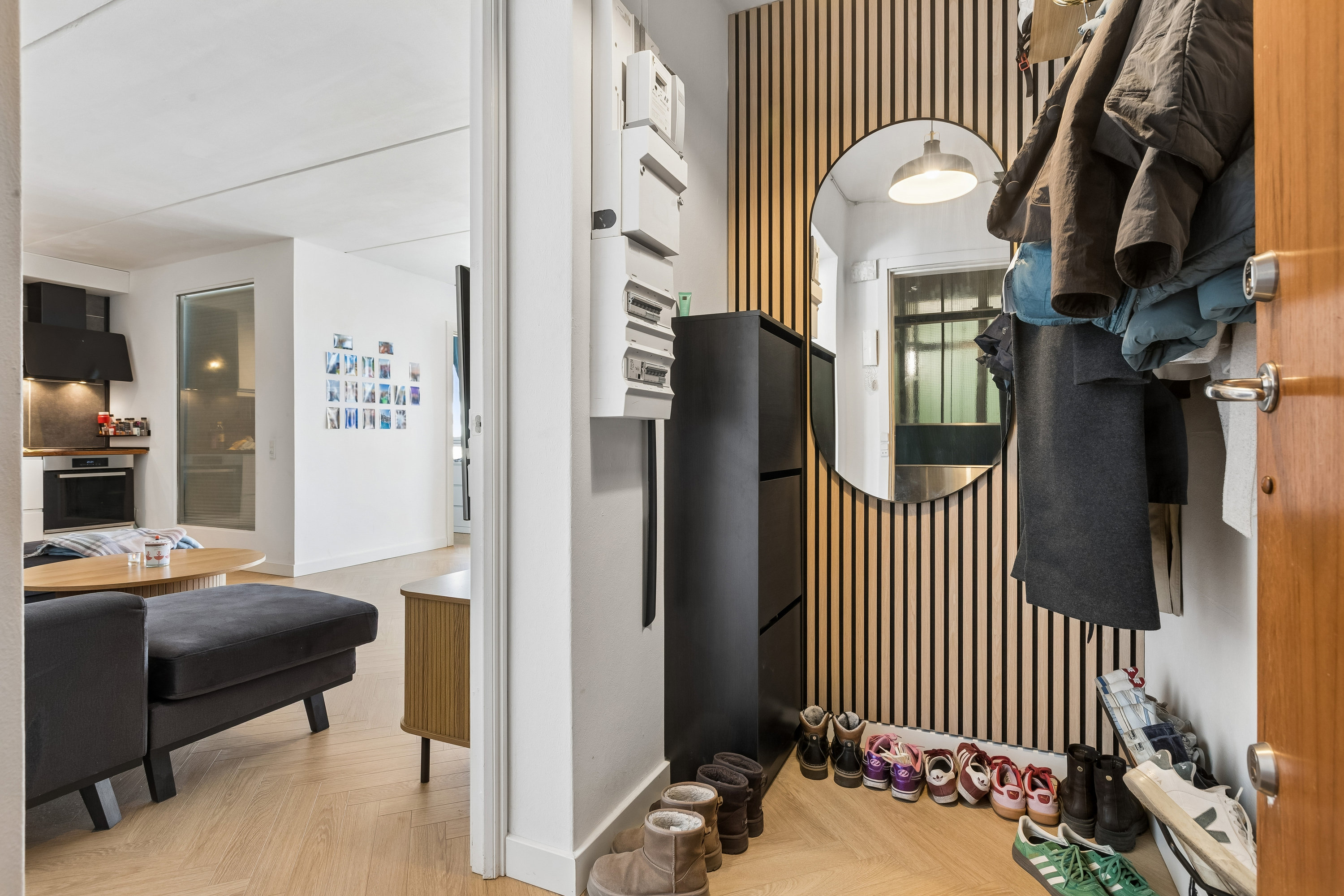 Fremhævet entré billede i fuldskærmstilstand. Billede af Birketinget 12, 1. 3., 2300 København S