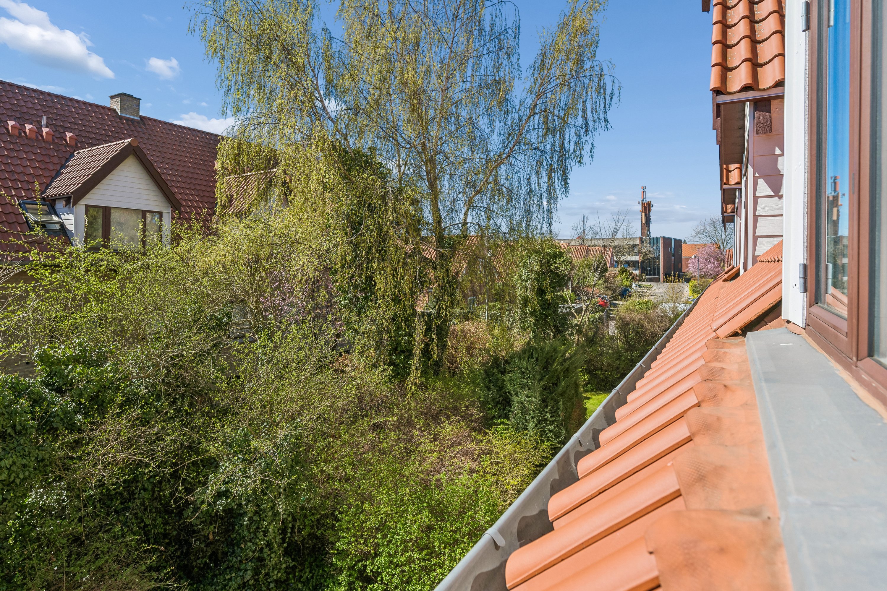 Fremhævet andet billede i fuldskærmstilstand. Billede af Kollelevbakken 9C, 1. th., 2830 Virum