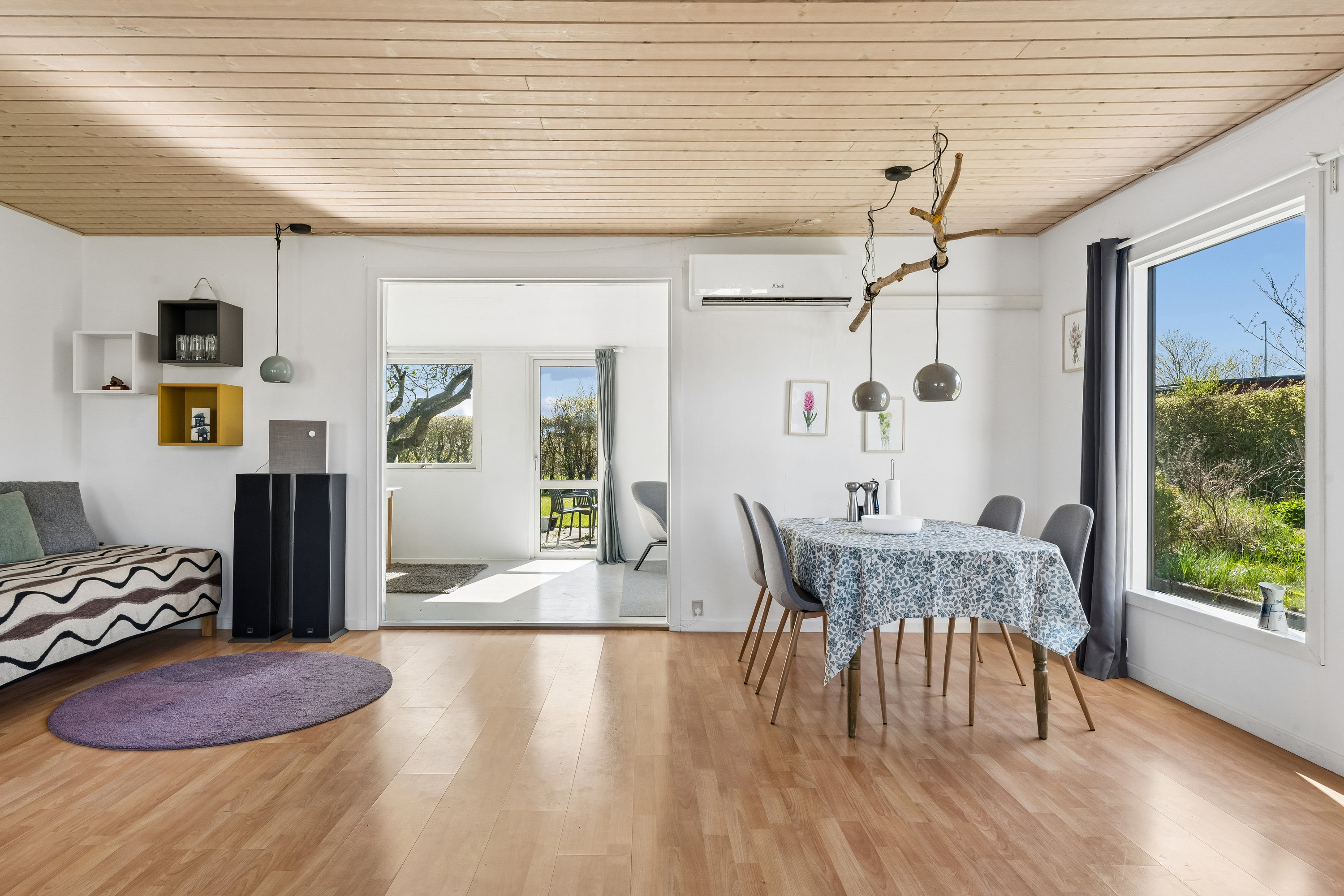 Miniaturebillede 1: stue. Billede af Brixlund 37, 9400 Nørresundby