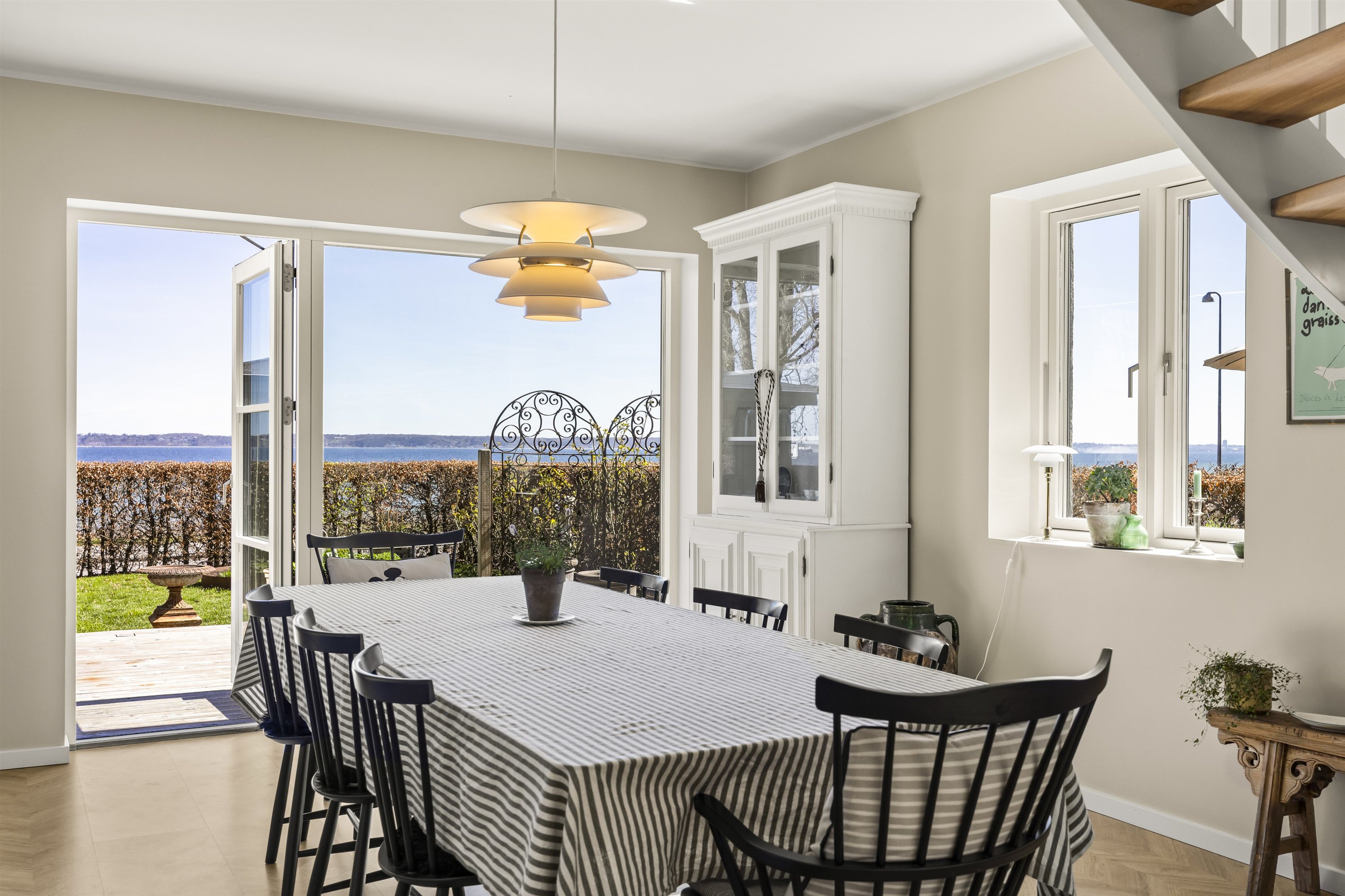 Fremhævet andet billede i fuldskærmstilstand. Billede af Nordre Strandvej 87B, Julebæk, 3150 Hellebæk