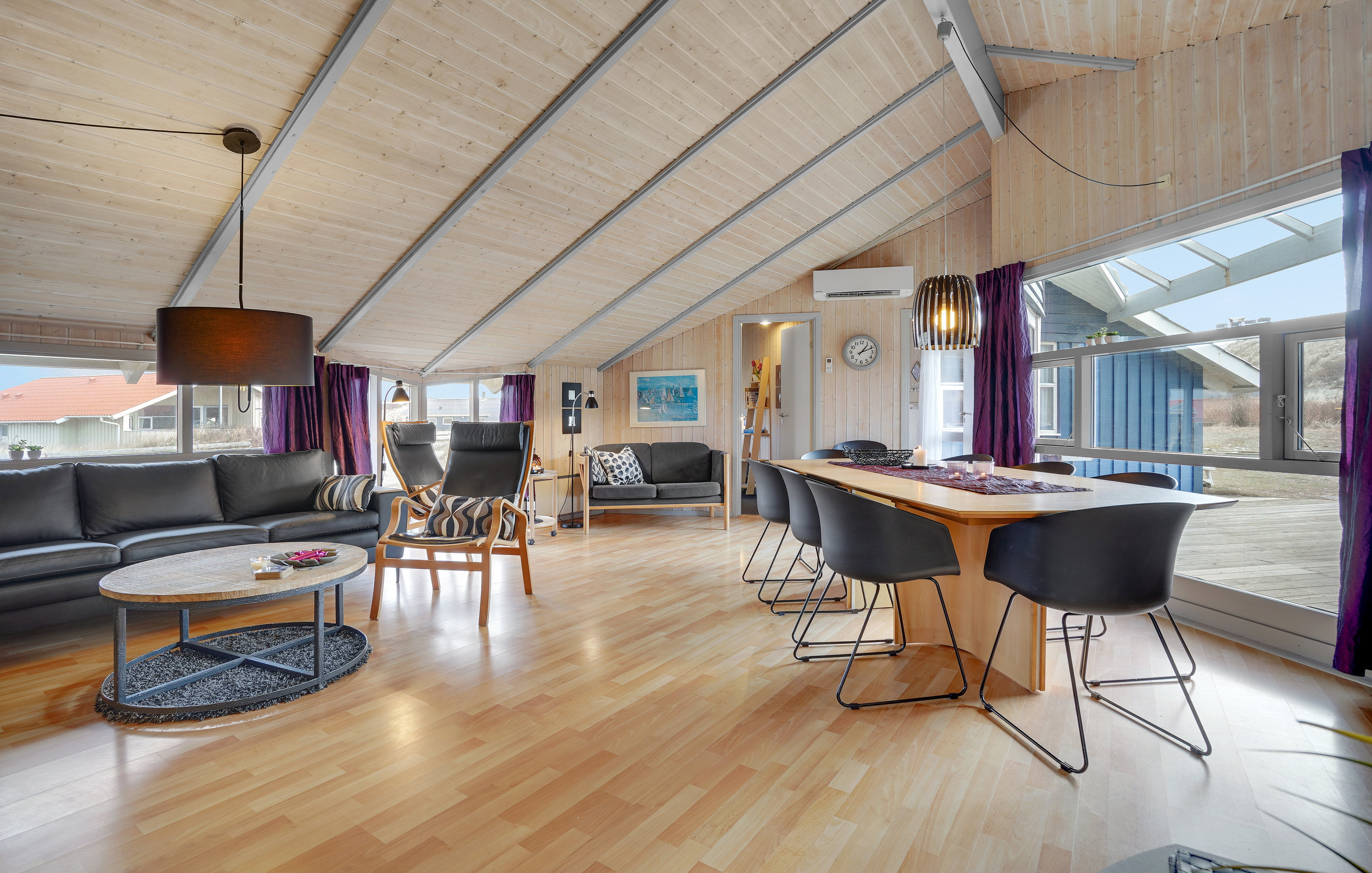 Fremhævet  billede i fuldskærmstilstand. Billede af Rauhesvej 65, Bjerregaard, 6960 Hvide Sande