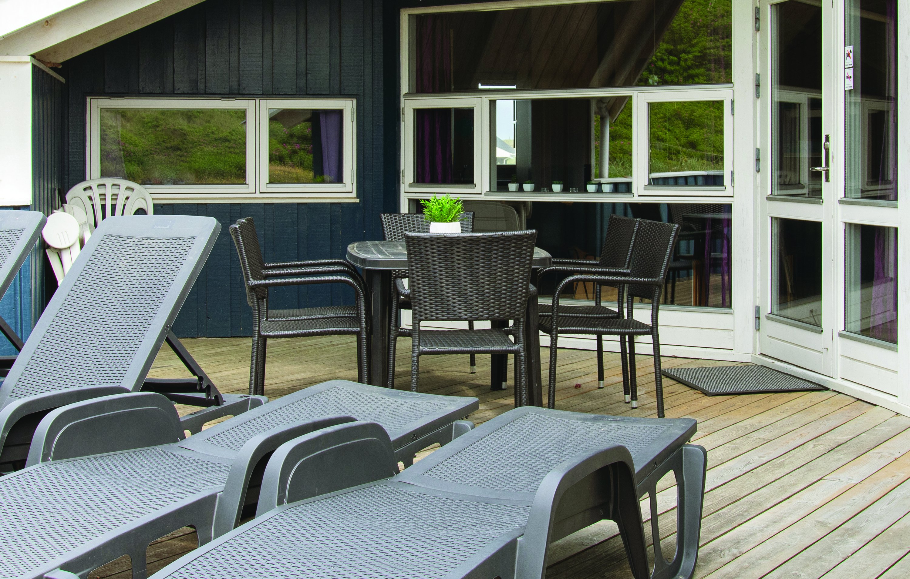 Fremhævet  billede i fuldskærmstilstand. Billede af Rauhesvej 65, Bjerregaard, 6960 Hvide Sande