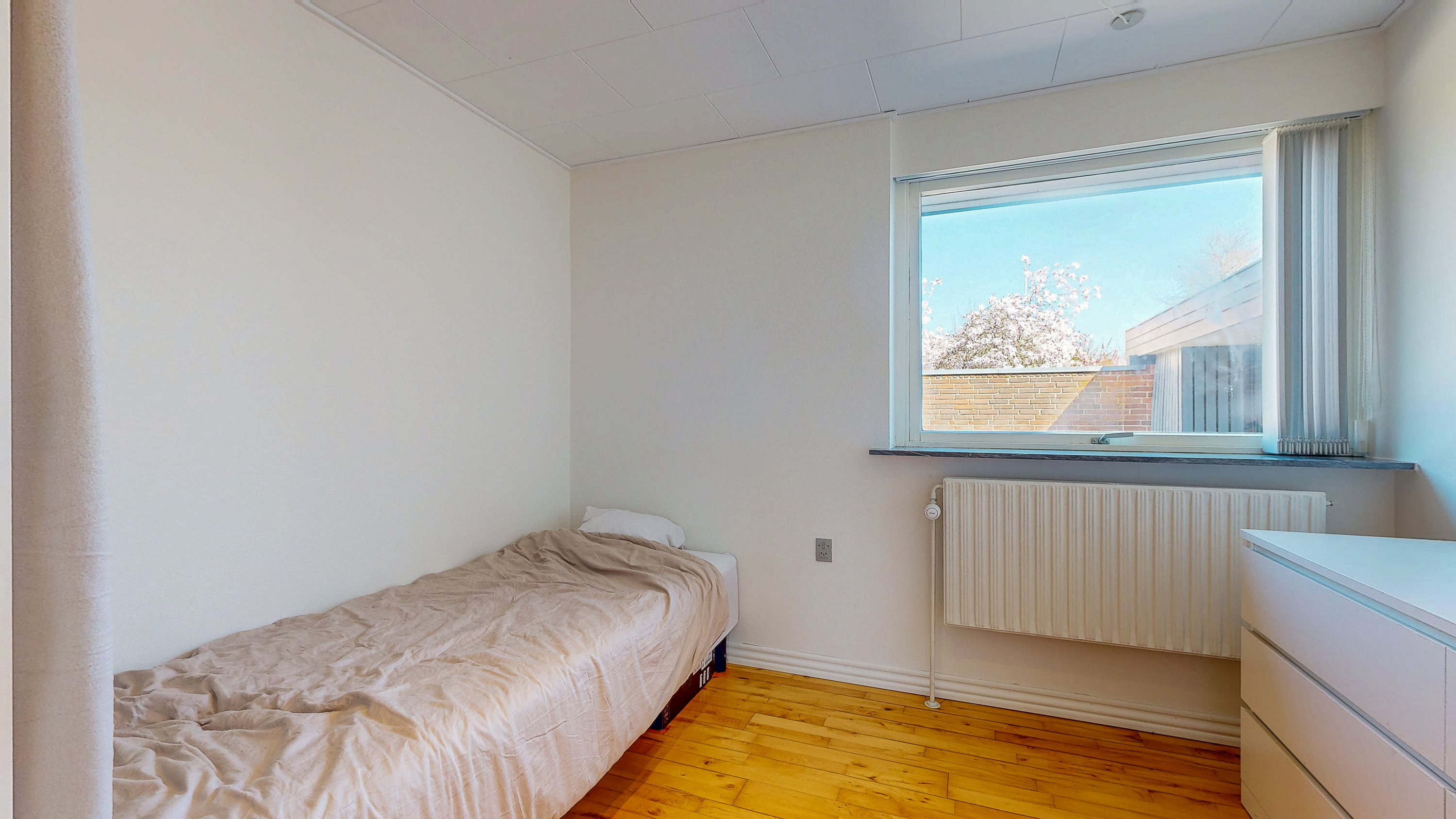 Fremhævet værelse billede i fuldskærmstilstand. Billede af Svinglen 50, 8800 Viborg