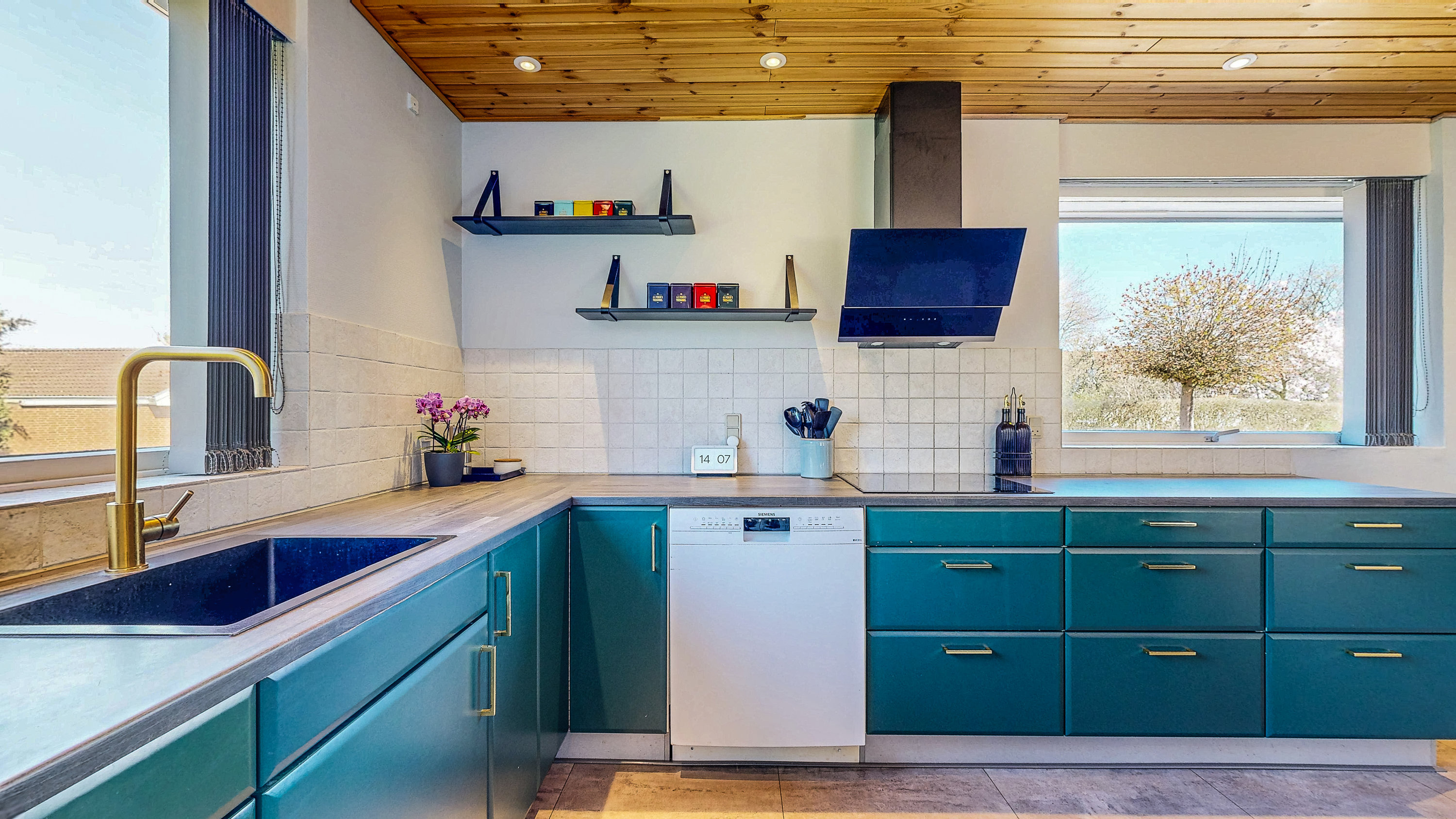 Fremhævet køkken billede i fuldskærmstilstand. Billede af Svinglen 50, 8800 Viborg