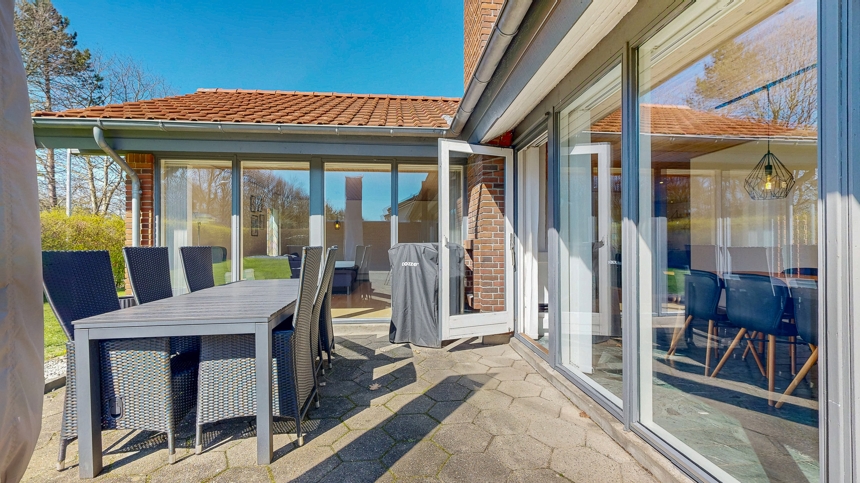 Fremhævet terrasse billede i fuldskærmstilstand. Billede af Svinglen 50, 8800 Viborg