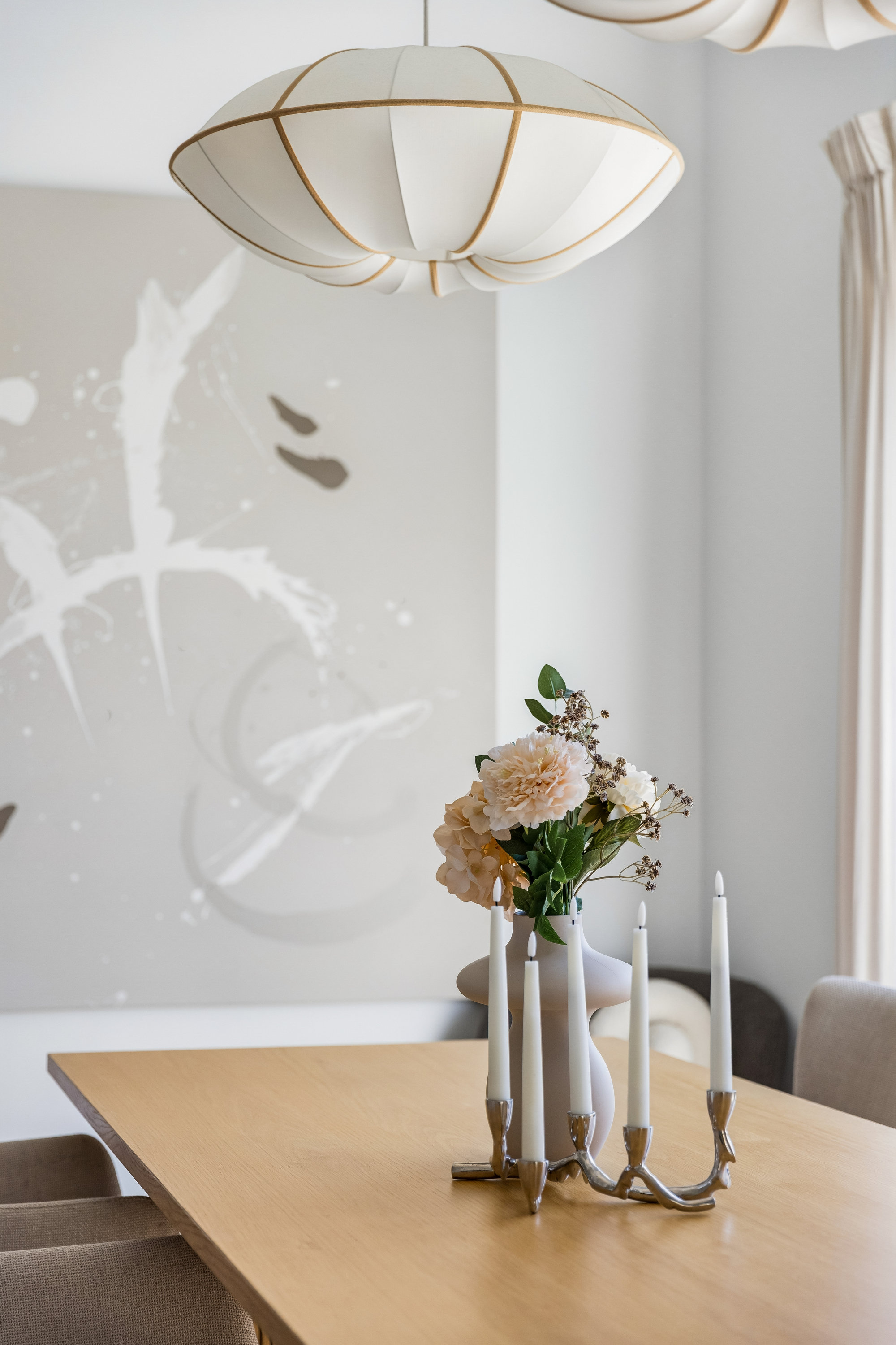 Fremhævet stue billede i fuldskærmstilstand. Billede af Holstedvej 37, Bolbro, 5200 Odense V