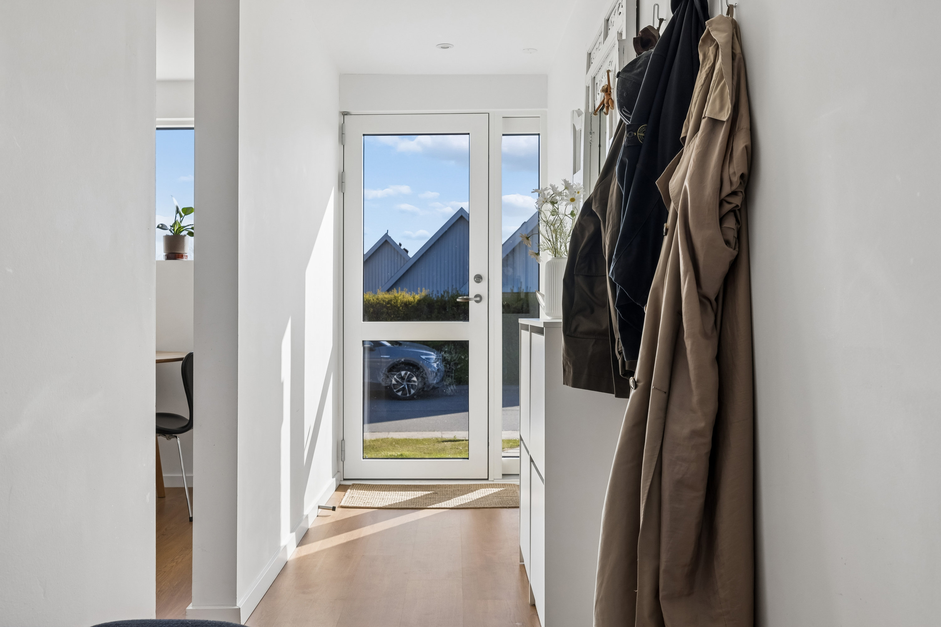 Fremhævet entré billede i fuldskærmstilstand. Billede af Musvågevej 13, Snestrup, 5210 Odense NV