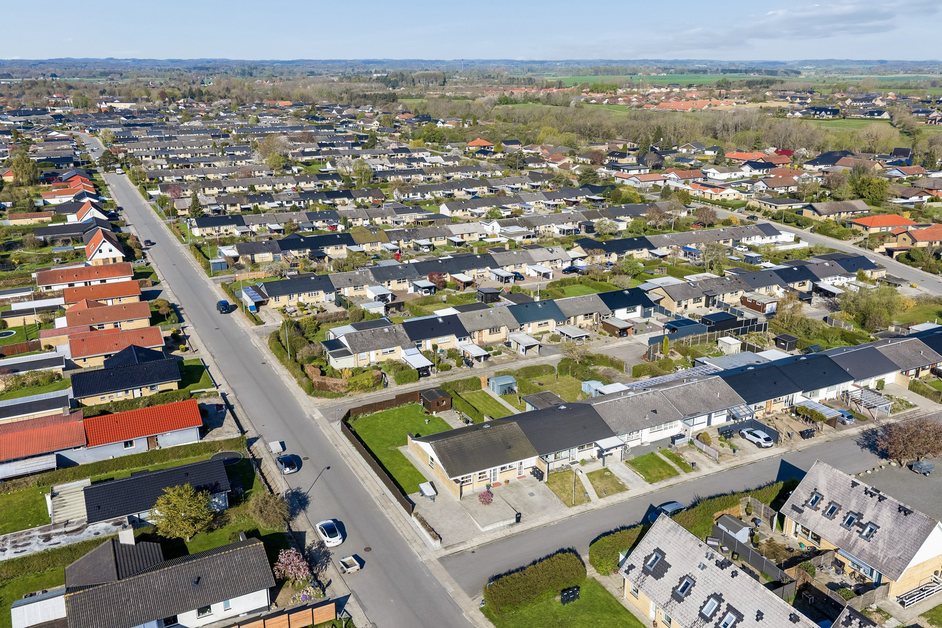 Fremhævet luftfoto billede i fuldskærmstilstand. Billede af Musvågevej 13, Snestrup, 5210 Odense NV