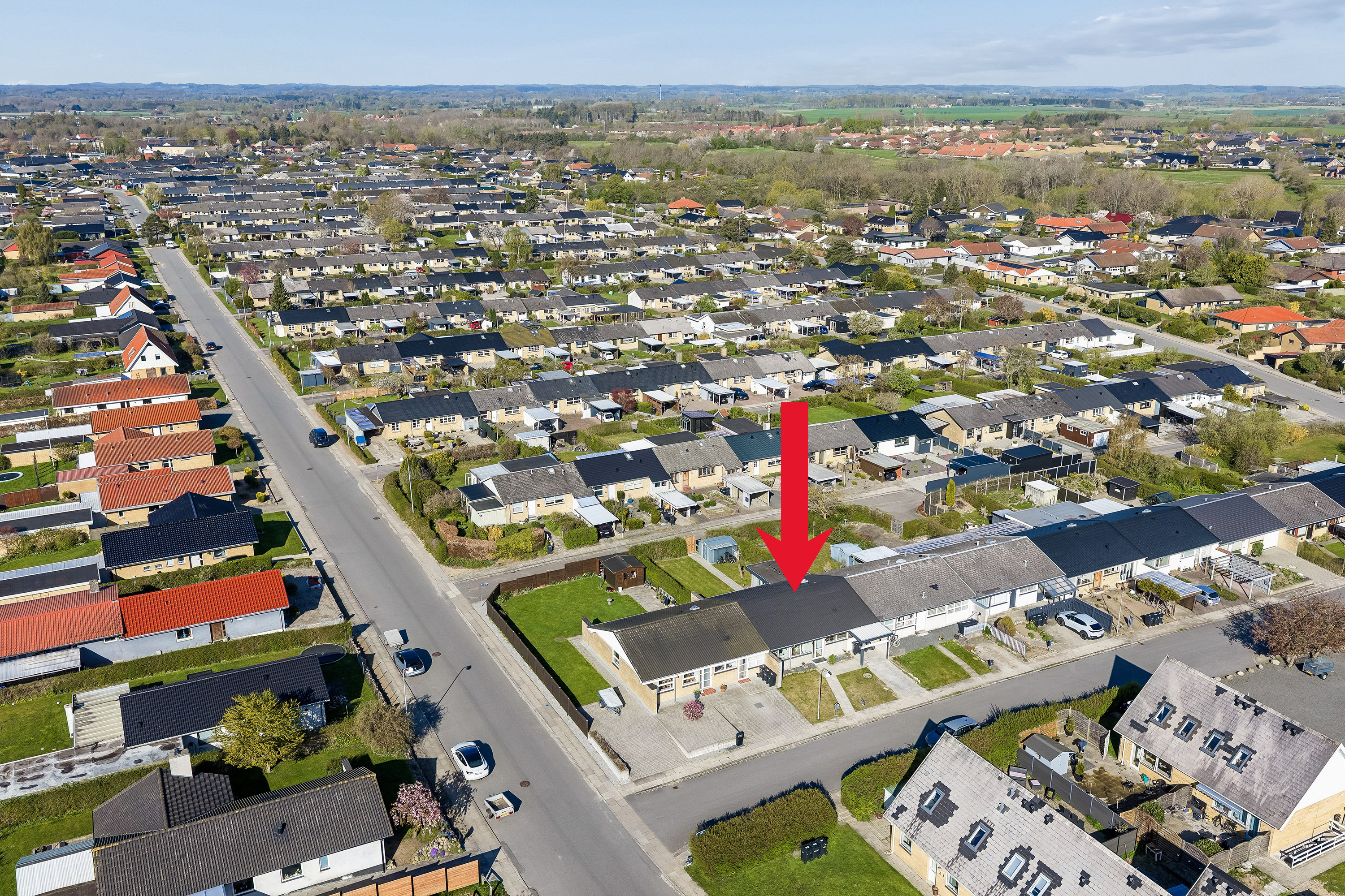 Fremhævet luftfoto billede i fuldskærmstilstand. Billede af Musvågevej 13, Snestrup, 5210 Odense NV