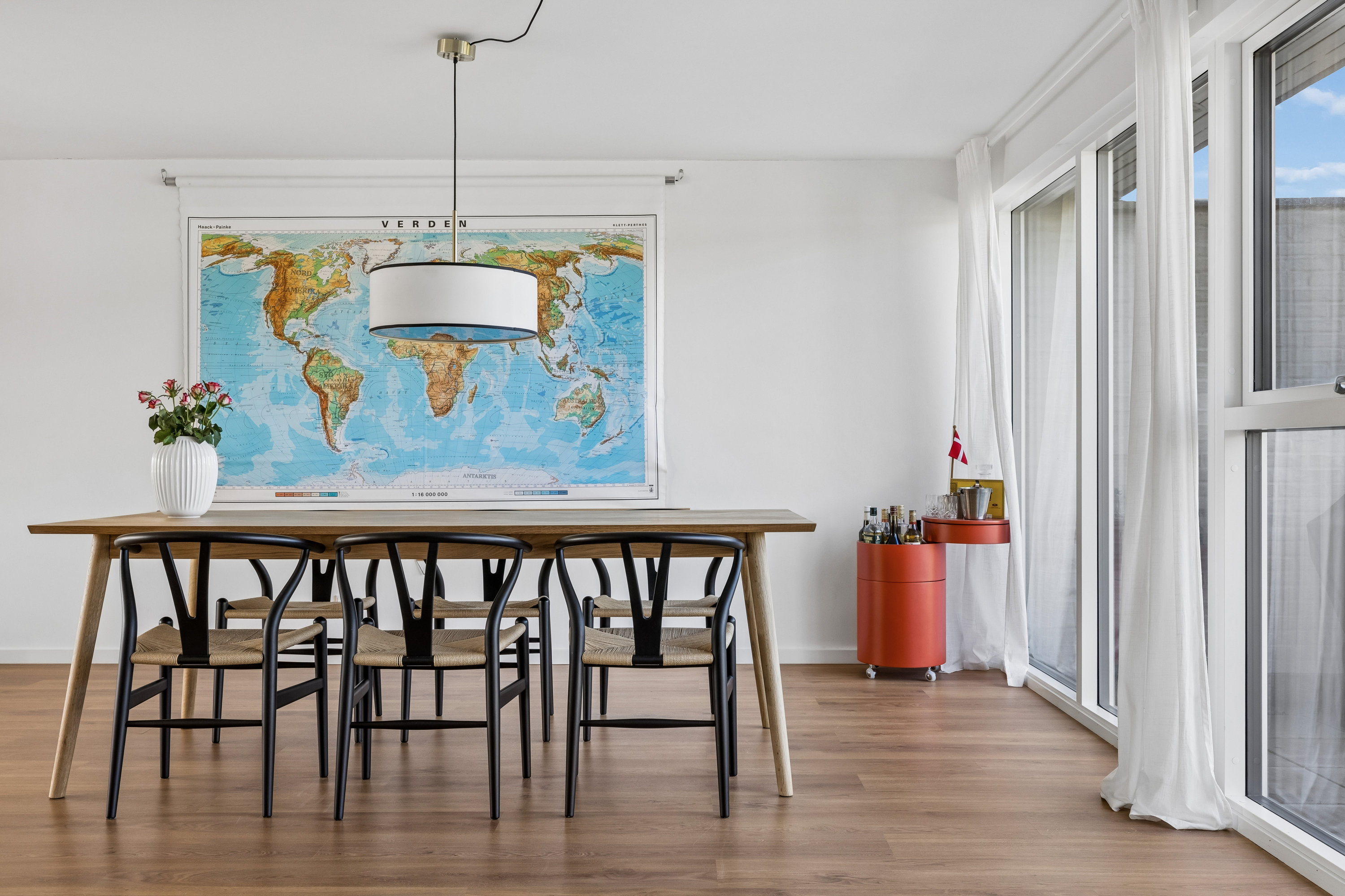 Fremhævet køkken billede i fuldskærmstilstand. Billede af Musvågevej 13, Snestrup, 5210 Odense NV