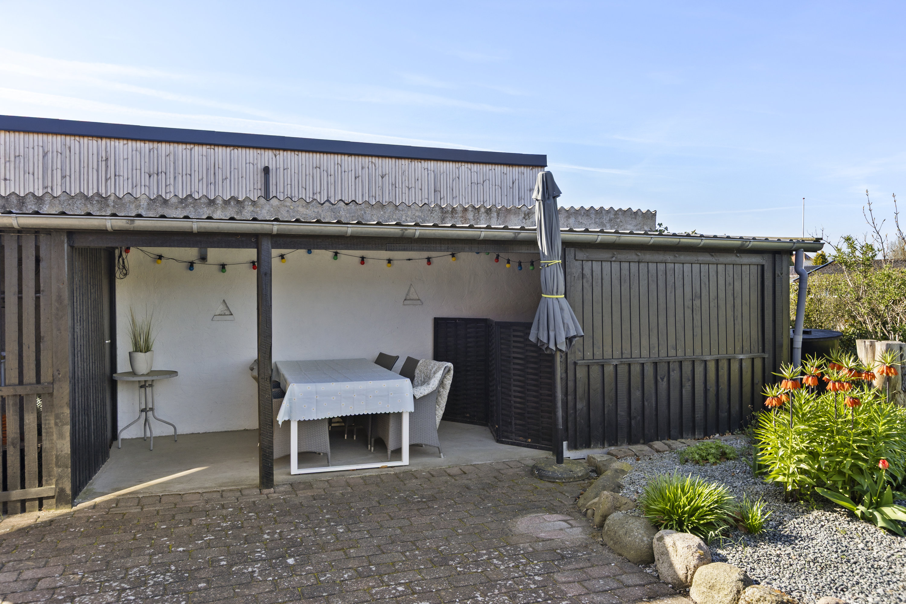 Fremhævet overdækket terrasse billede i fuldskærmstilstand. Billede af Astersvej 8, 4200 Slagelse