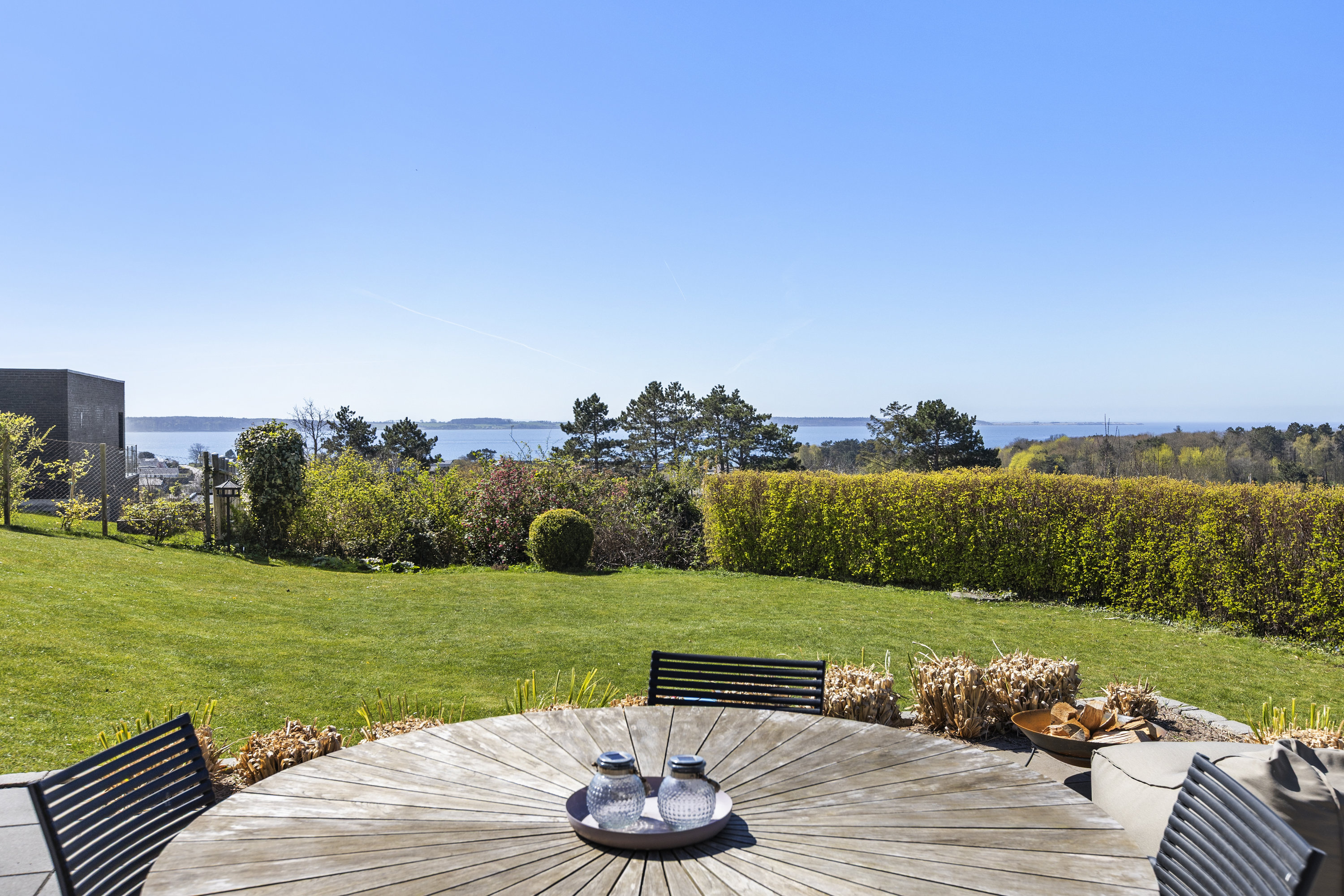 Fremhævet have billede i fuldskærmstilstand. Billede af Granbakken 14, 4400 Kalundborg