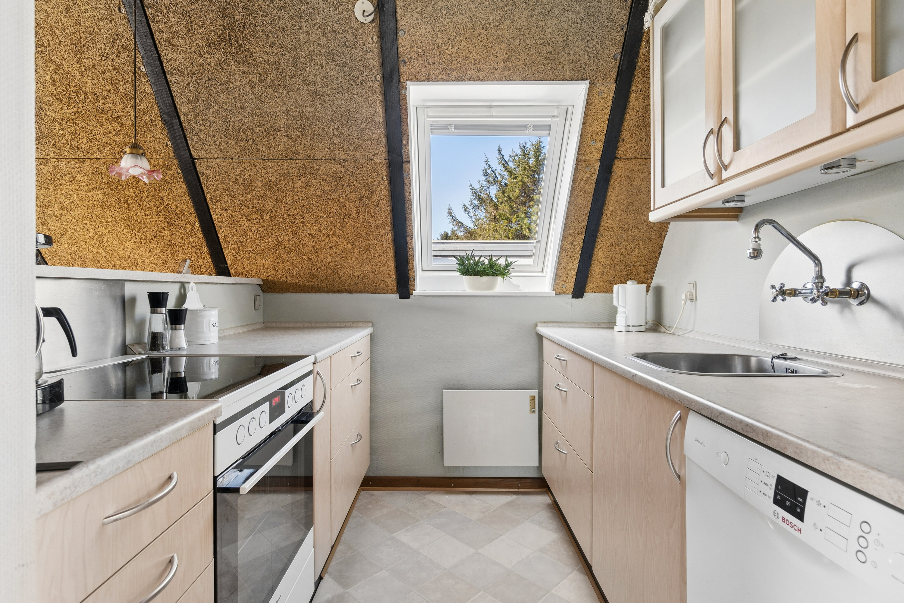 Fremhævet køkken billede i fuldskærmstilstand. Billede af Pighvarvej 18, Vorupør, 7700 Thisted