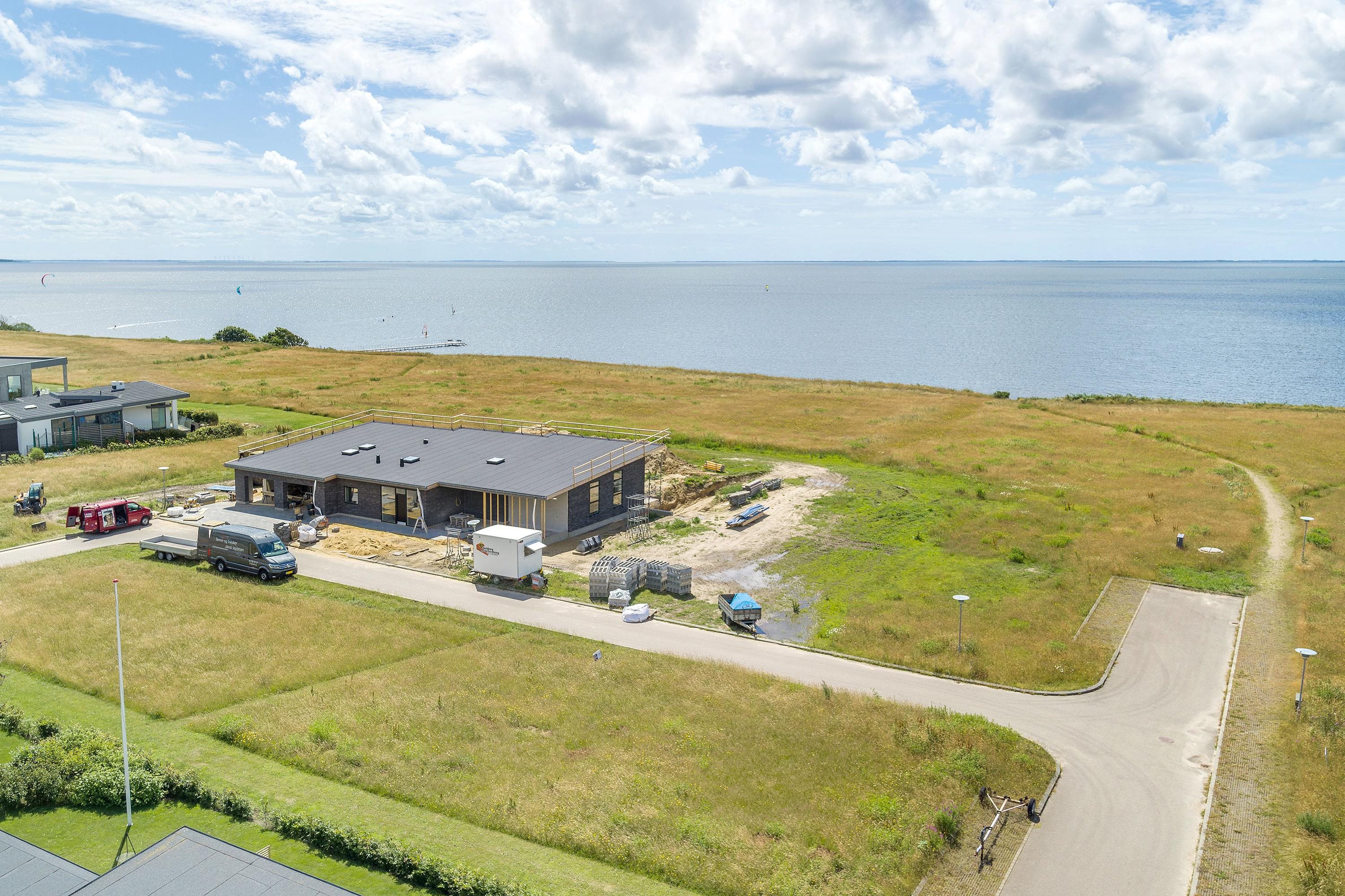 Fremhævet luftfoto billede i fuldskærmstilstand. Billede af Strandparken 4, 6950 Ringkøbing