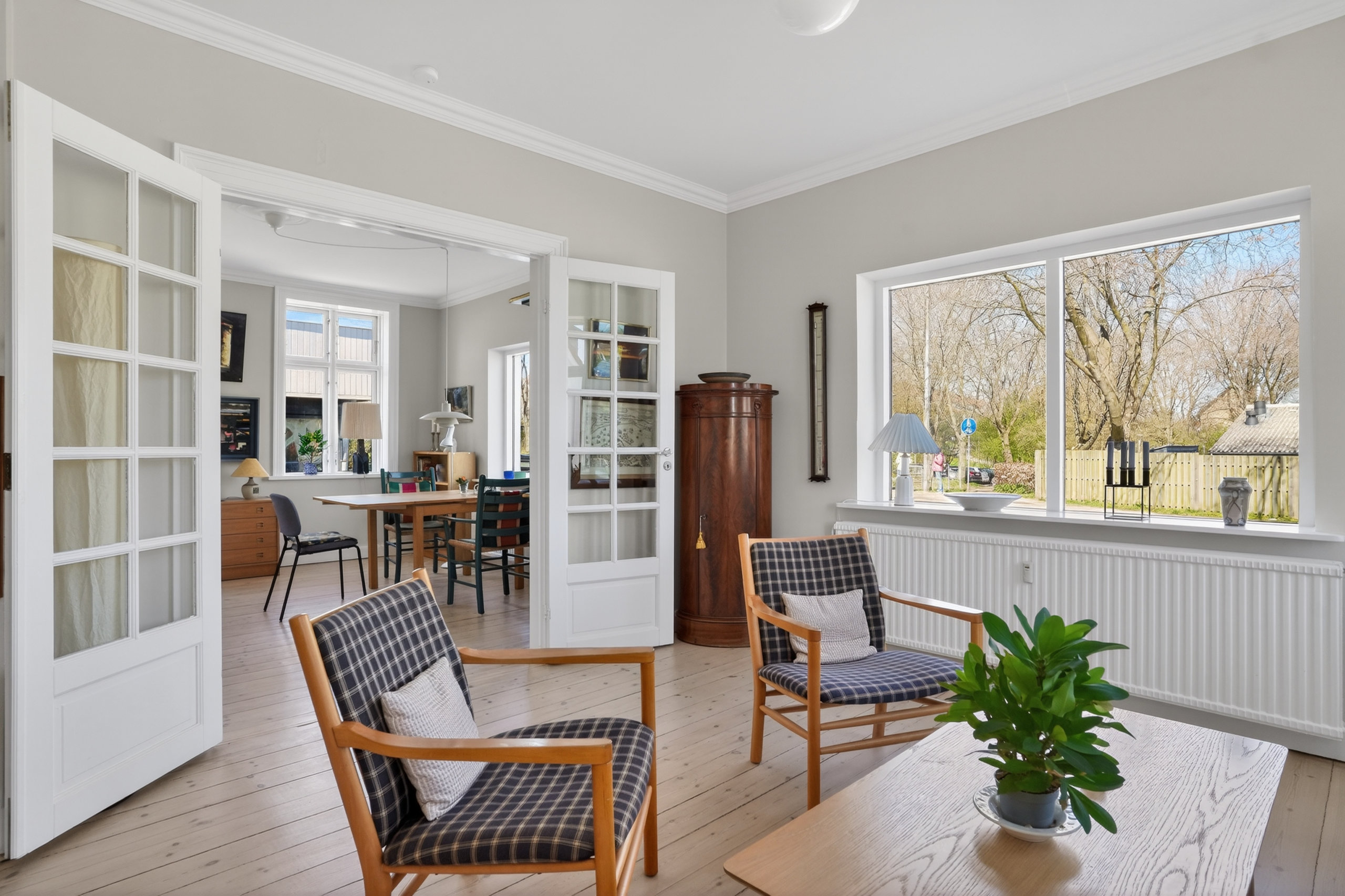 Fremhævet stue billede i fuldskærmstilstand. Billede af Rolighedsvej 25, st.. th., 3000 Helsingør