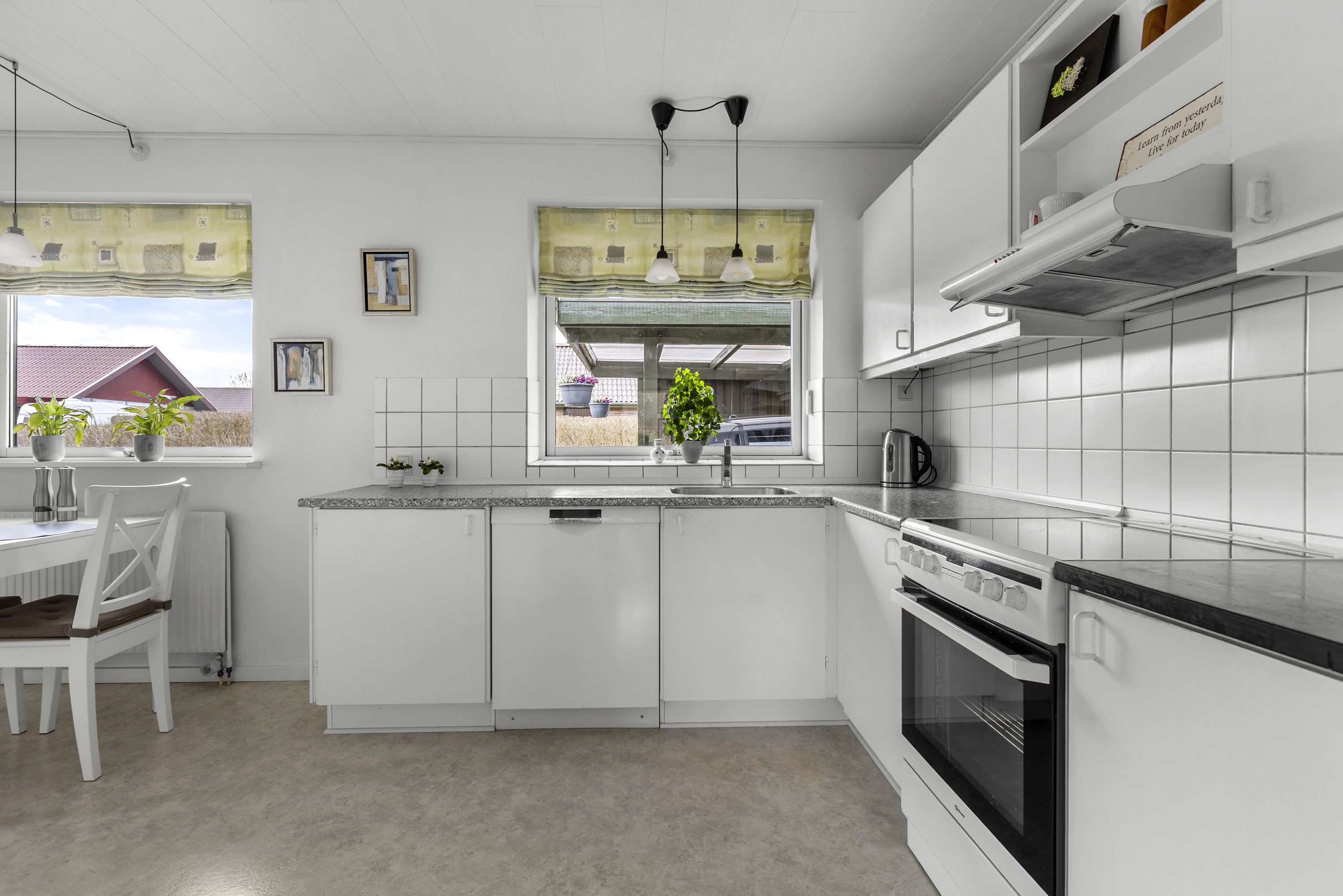 Fremhævet køkken billede i fuldskærmstilstand. Billede af Kristoffersvej 129, 4100 Ringsted