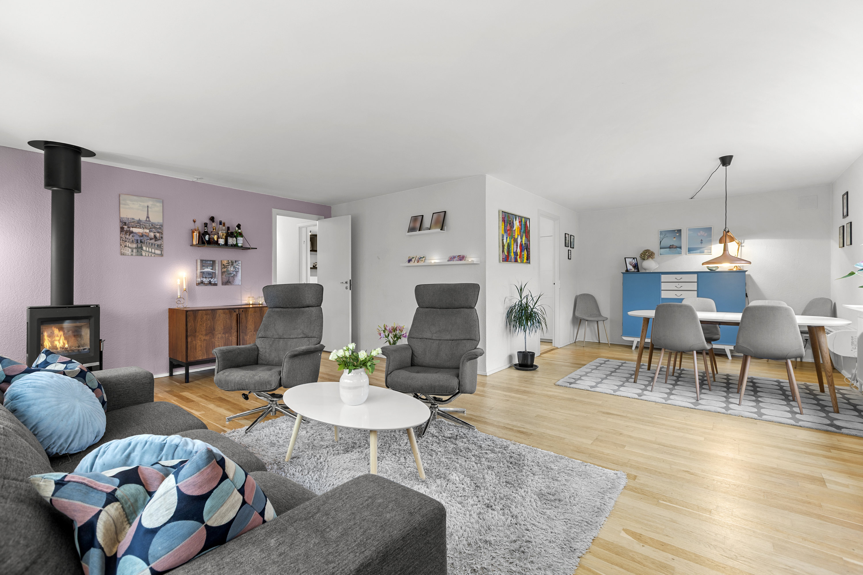 Fremhævet stue billede i fuldskærmstilstand. Billede af Sønderås 57, 4200 Slagelse