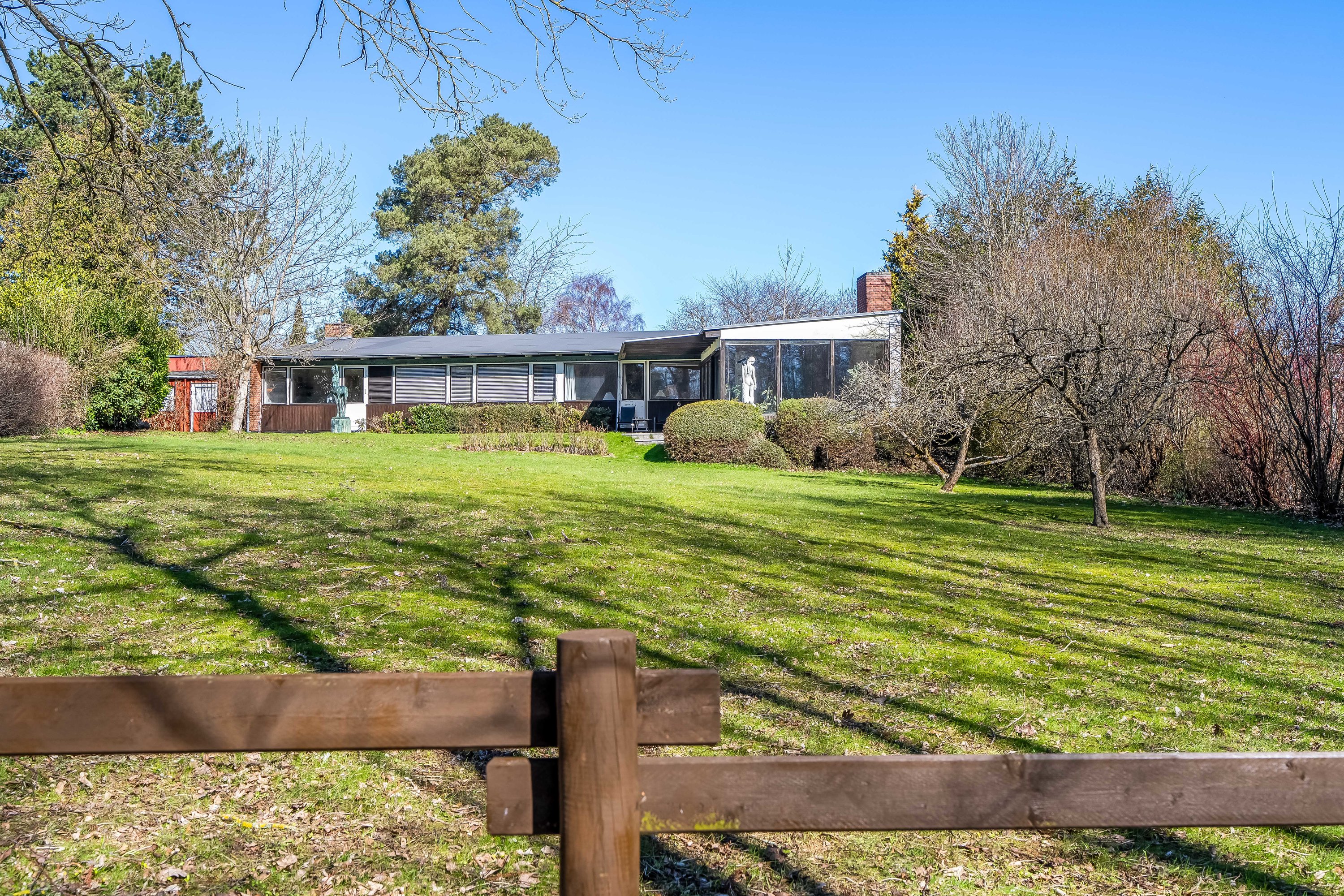 Villa: Facade på Skovtoftebakken 11, 2830 Virum