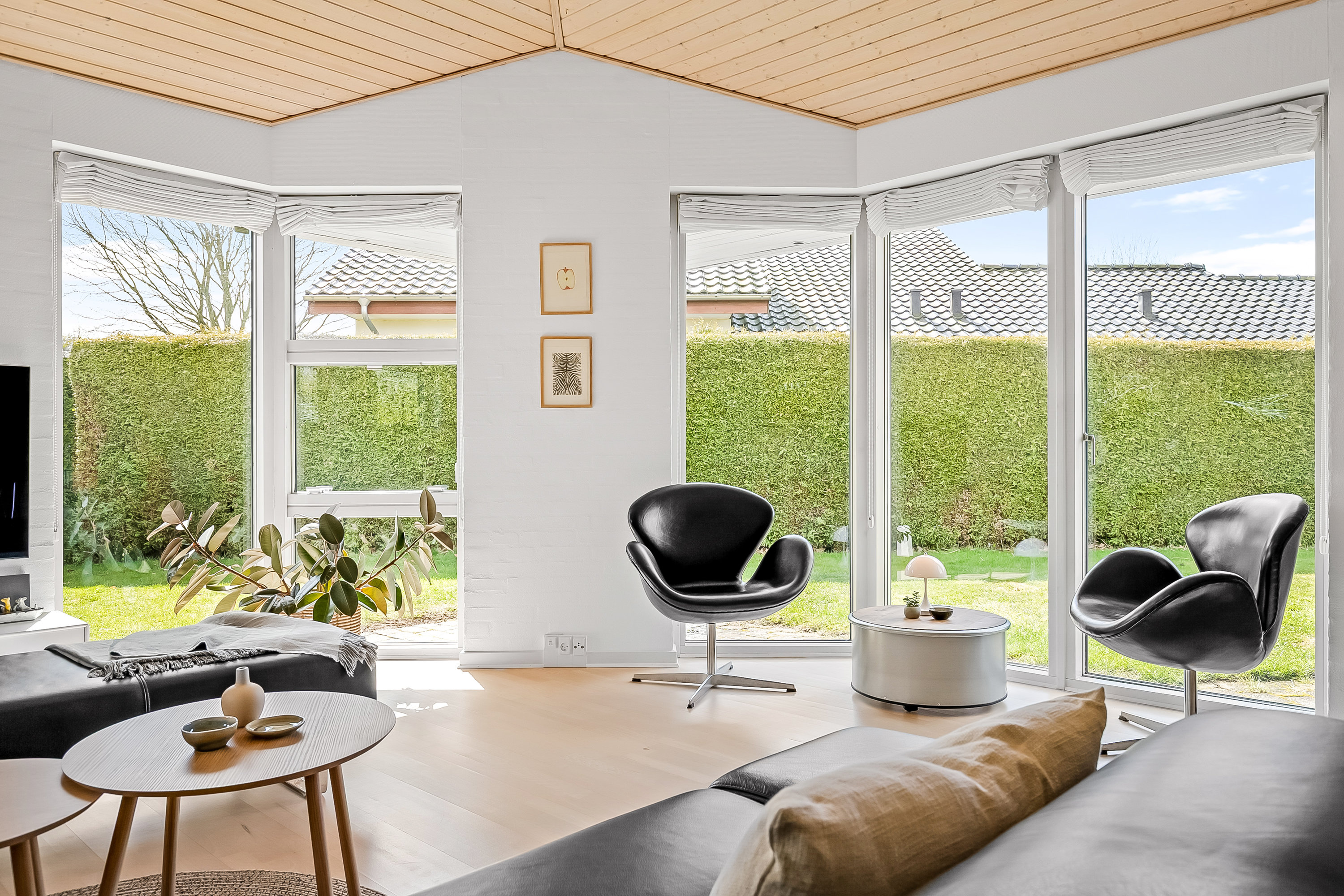 Fremhævet stue billede i fuldskærmstilstand. Billede af Bakkegårds Alle 17, Bramdrupdam, 6000 Kolding