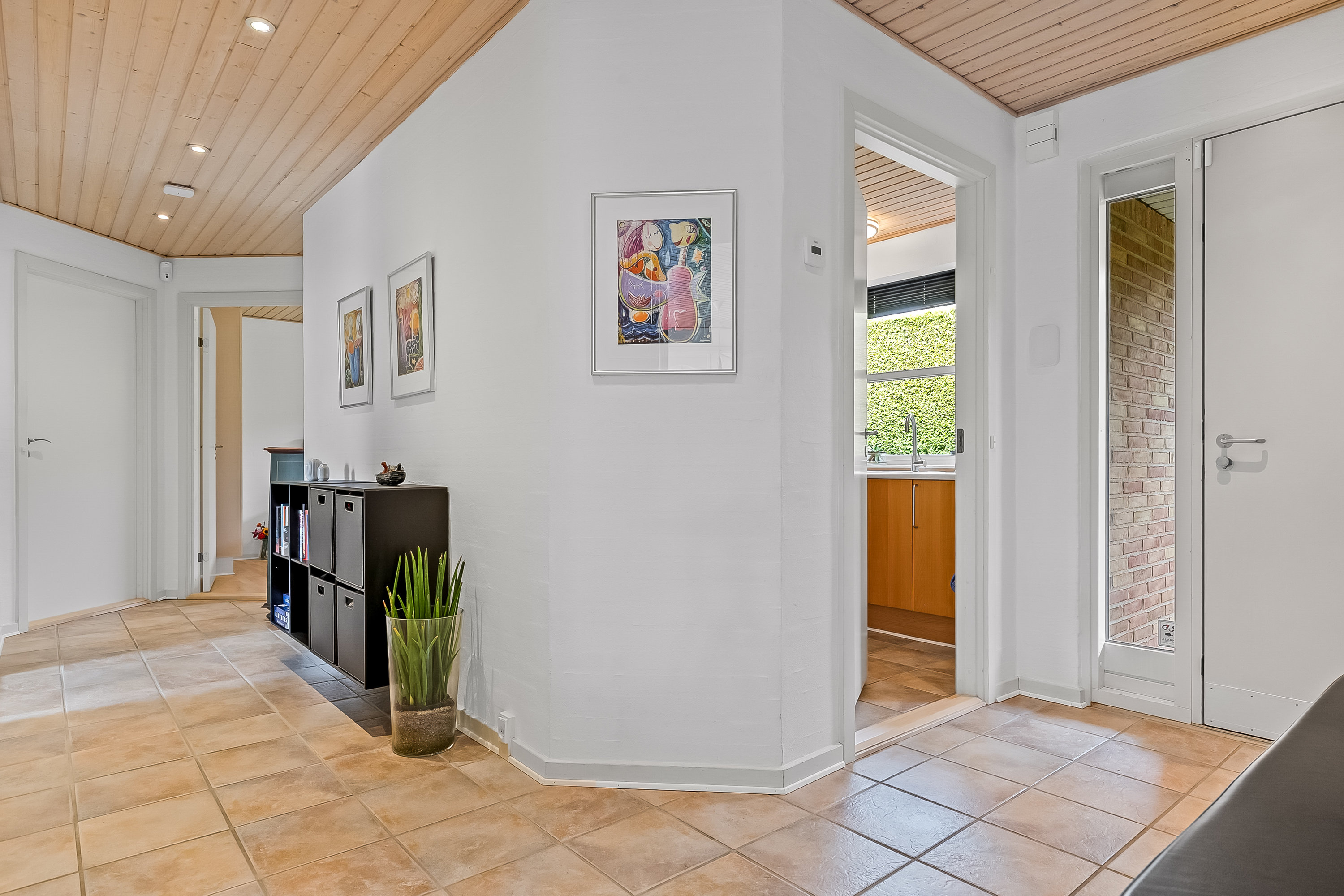 Fremhævet entré billede i fuldskærmstilstand. Billede af Bakkegårds Alle 17, Bramdrupdam, 6000 Kolding