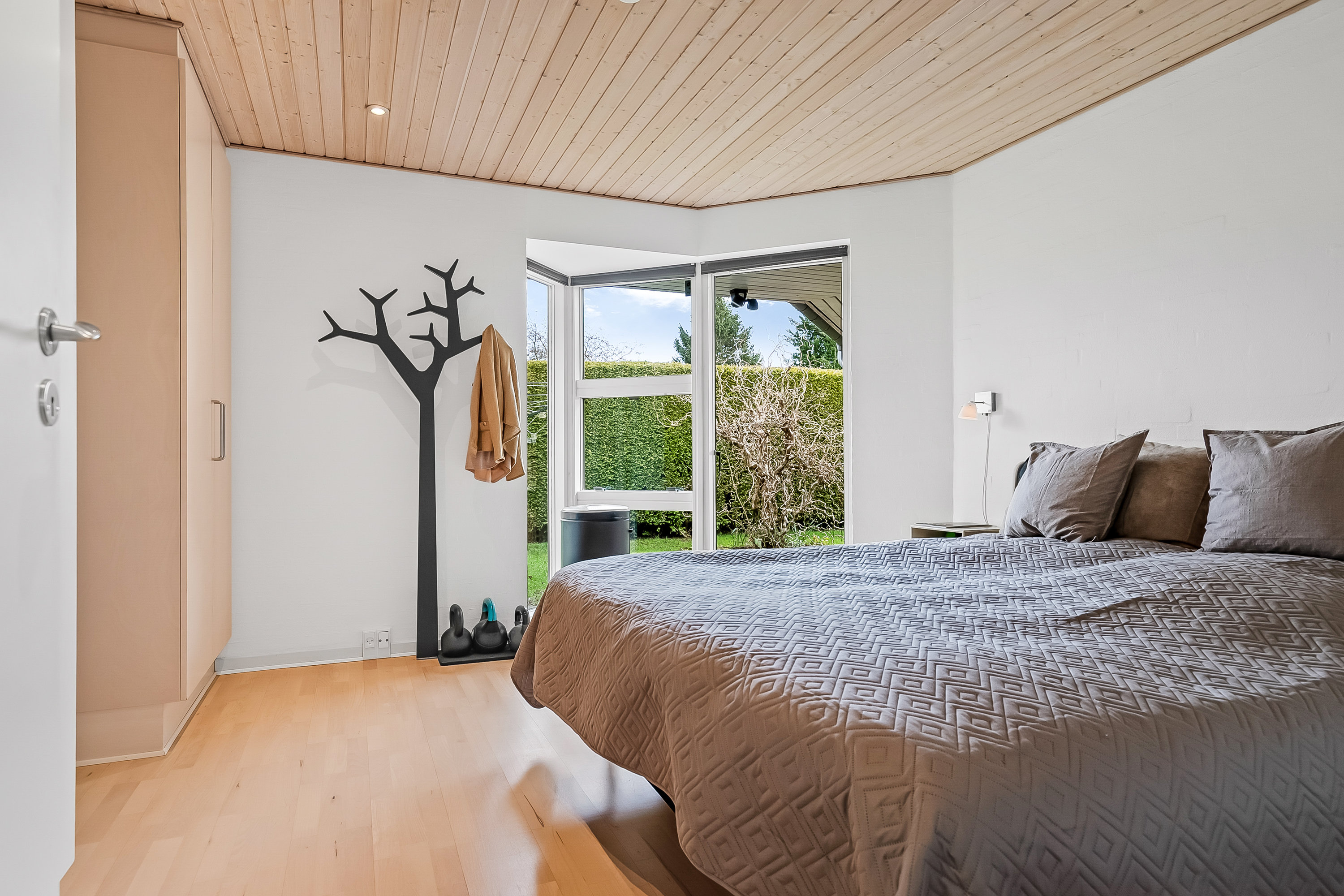 Fremhævet soveværelse billede i fuldskærmstilstand. Billede af Bakkegårds Alle 17, Bramdrupdam, 6000 Kolding