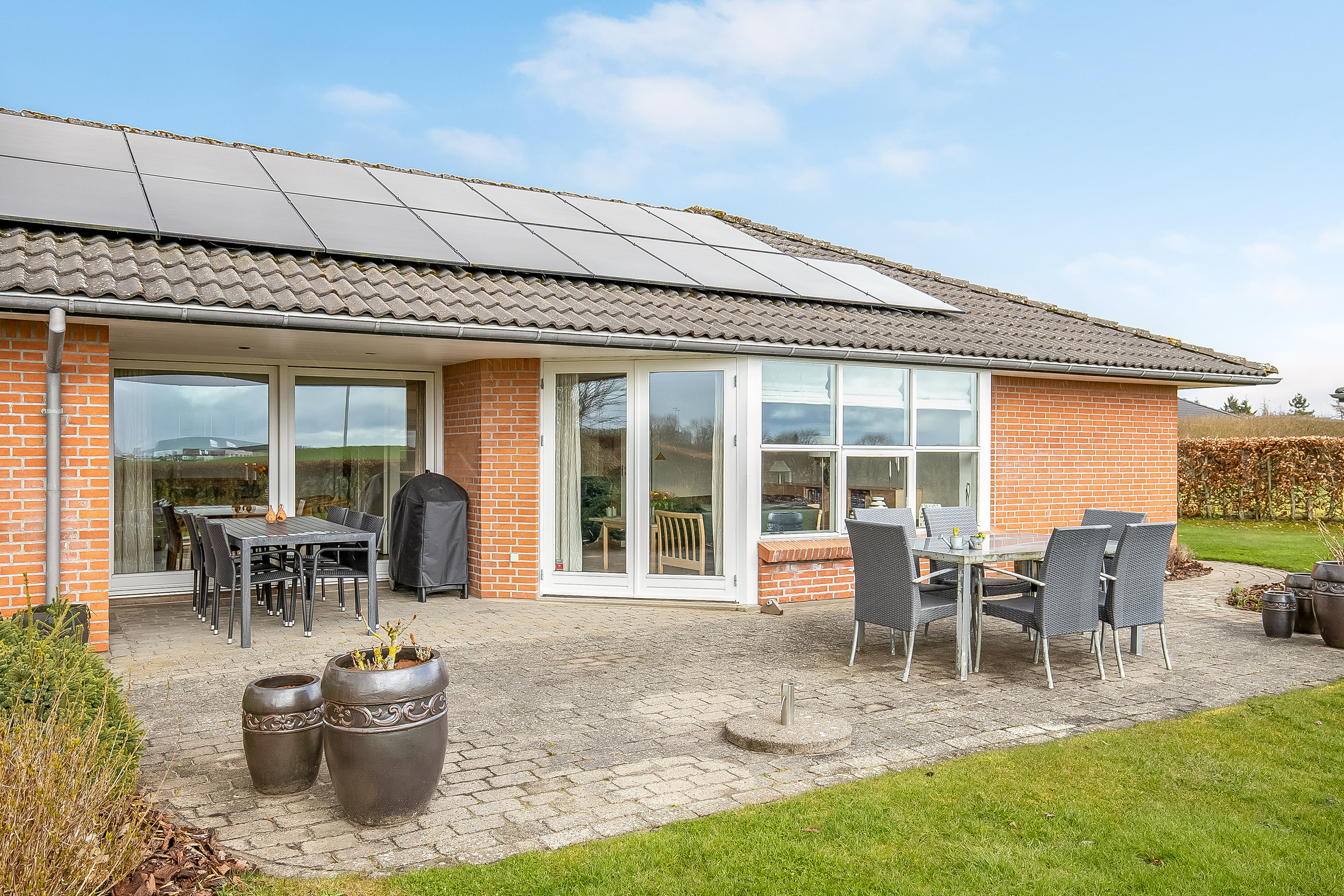 Fremhævet terrasse billede i fuldskærmstilstand. Billede af Nybovej 79, Ny Nørup, 7182 Bredsten