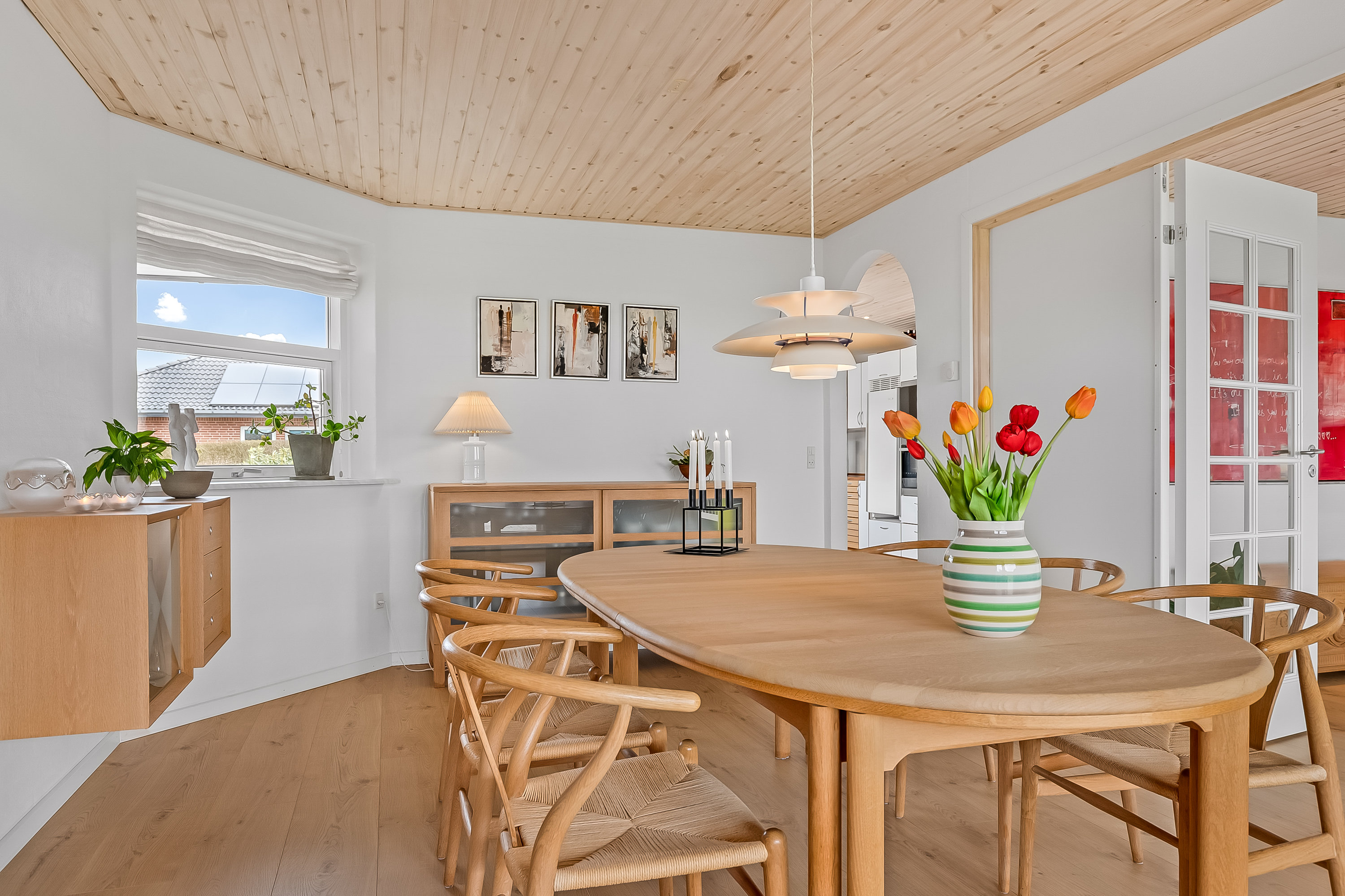 Fremhævet spisestue billede i fuldskærmstilstand. Billede af Nybovej 79, Ny Nørup, 7182 Bredsten