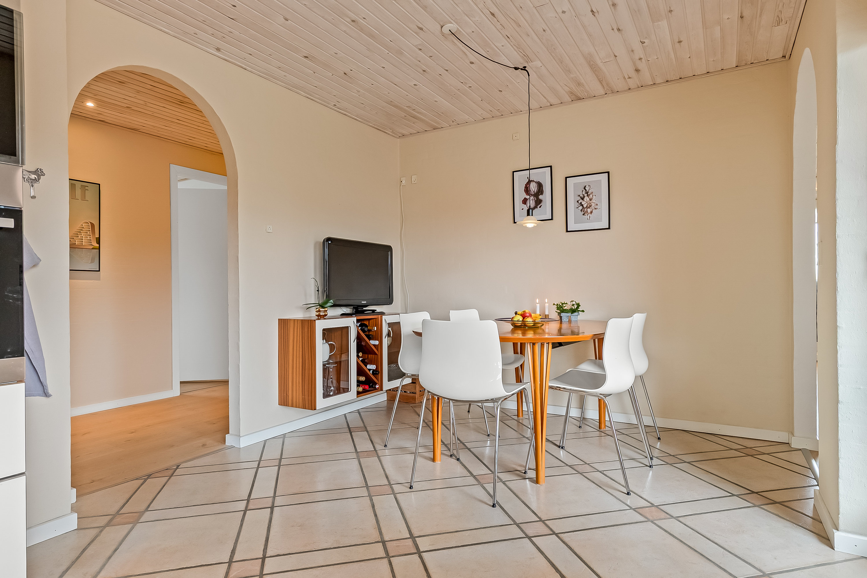 Fremhævet køkken alrum billede i fuldskærmstilstand. Billede af Nybovej 79, Ny Nørup, 7182 Bredsten