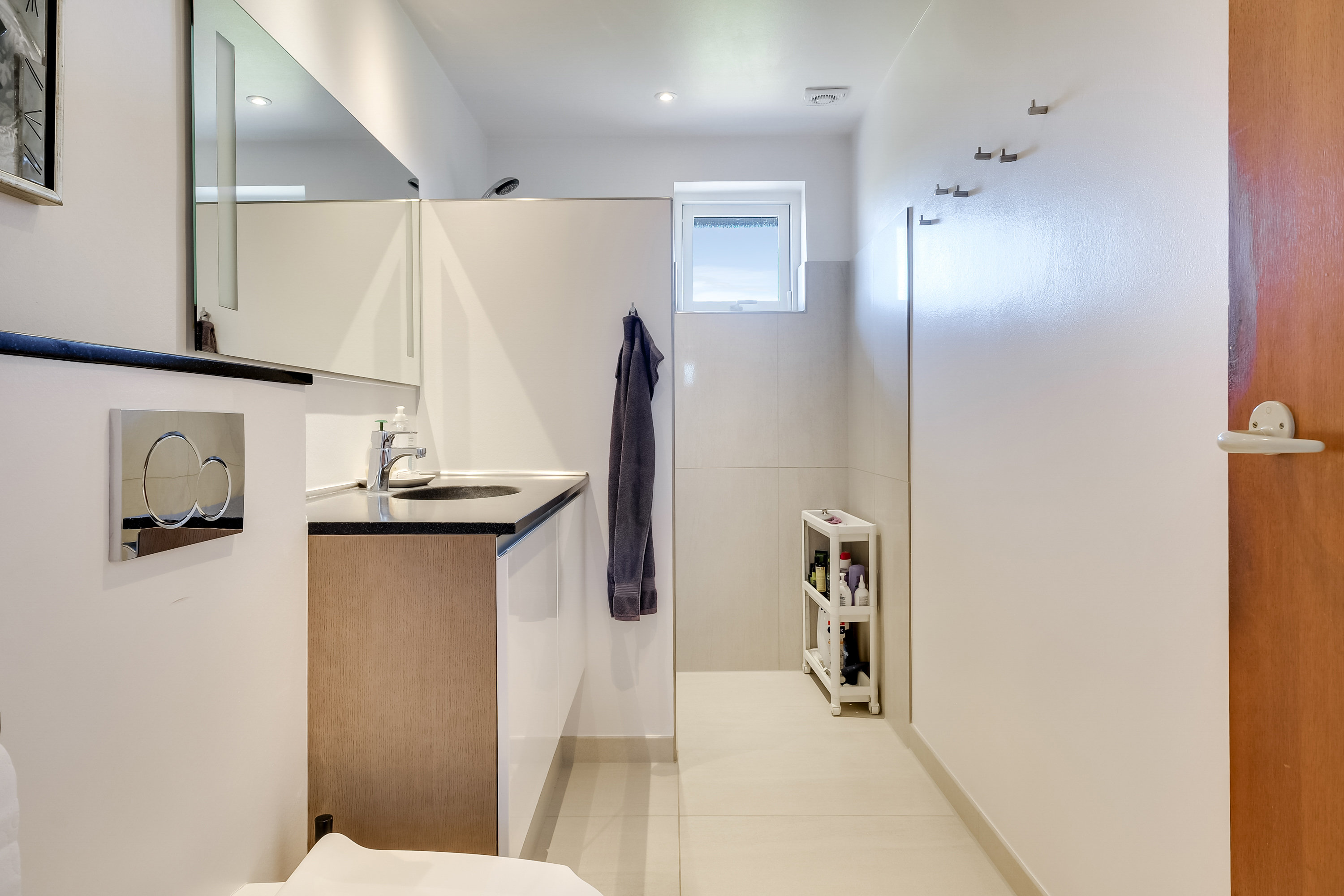 Fremhævet badeværelse billede i fuldskærmstilstand. Billede af Hjortevænget 42, 5800 Nyborg