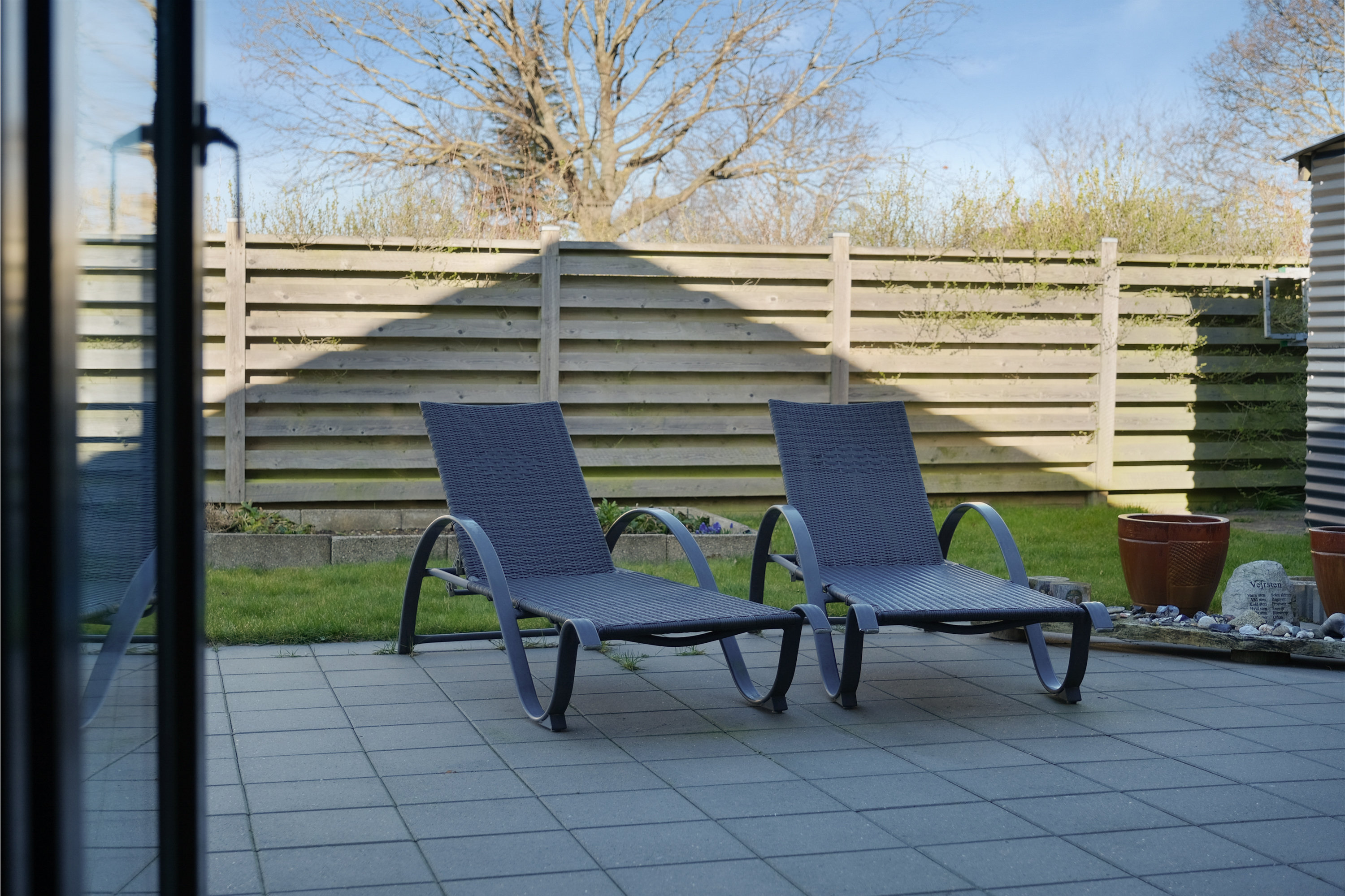 Fremhævet terrasse billede i fuldskærmstilstand. Billede af Hjortevænget 42, 5800 Nyborg