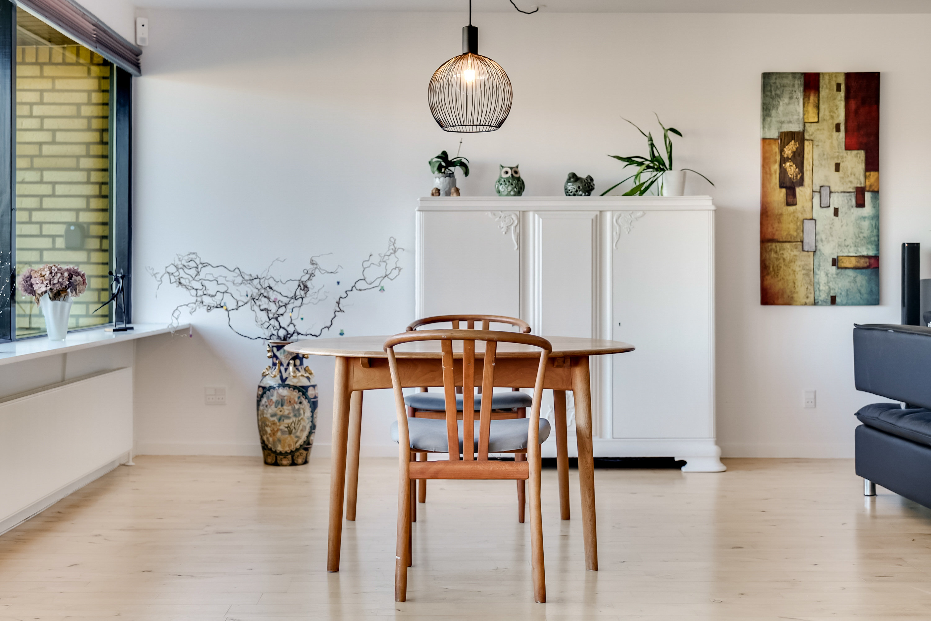 Fremhævet stue billede i fuldskærmstilstand. Billede af Hjortevænget 42, 5800 Nyborg