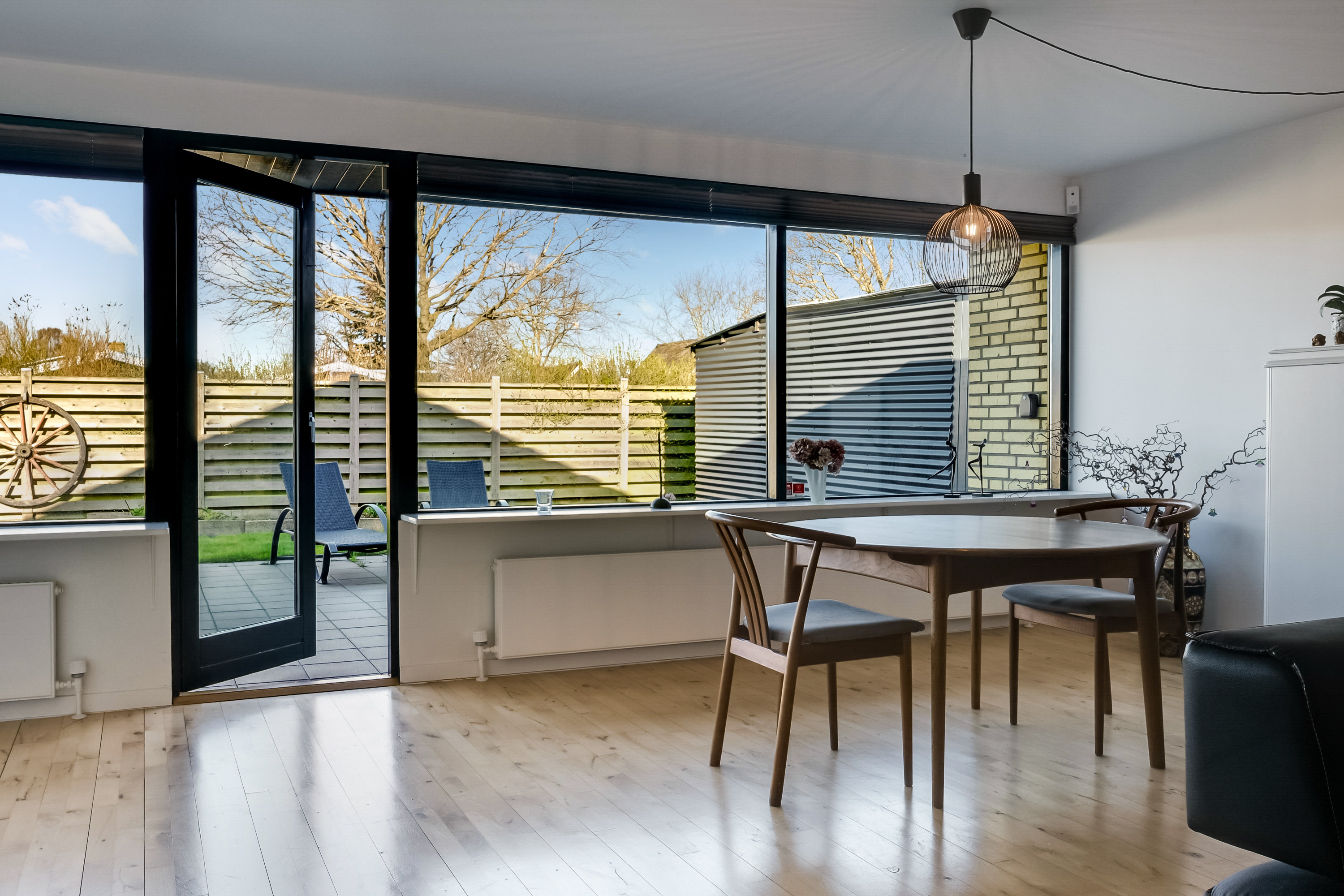 Fremhævet stue billede i fuldskærmstilstand. Billede af Hjortevænget 42, 5800 Nyborg