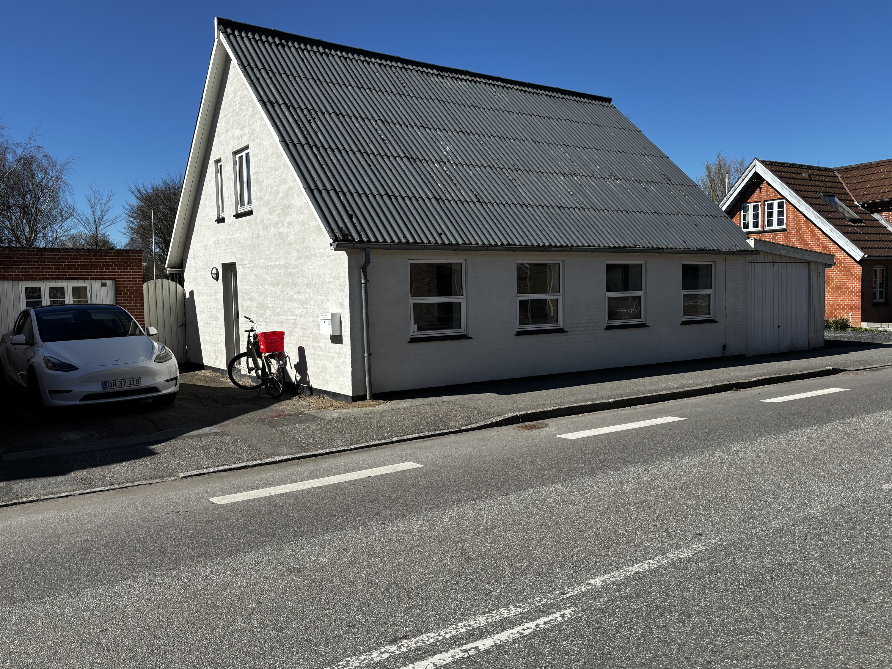 Fremhævet  billede i fuldskærmstilstand. Billede af Hovedgaden 3, 4920 Søllested