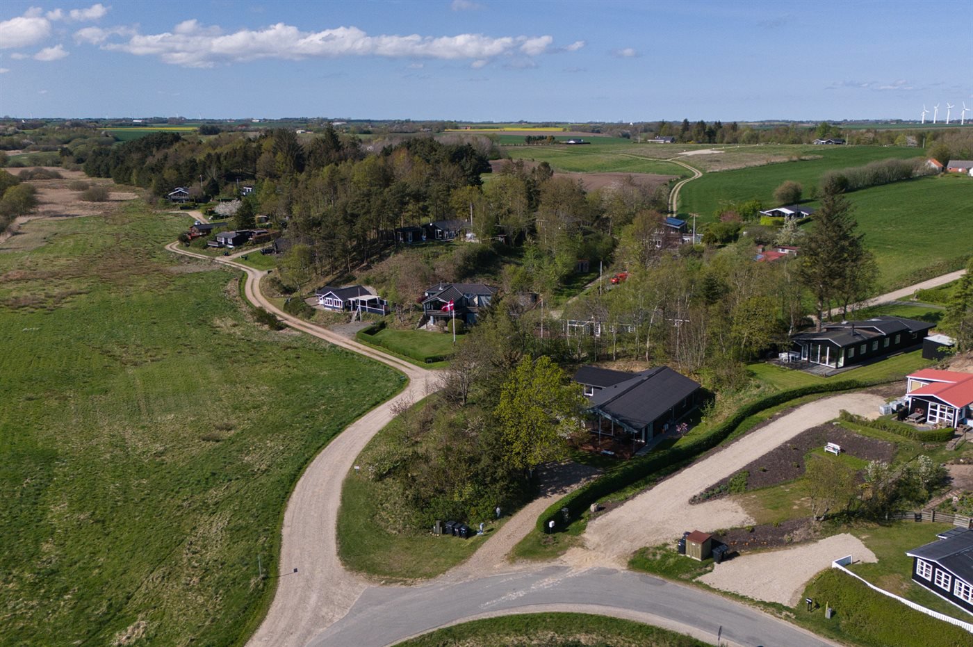Fremhævet  billede i fuldskærmstilstand. Billede af Lyby Strandvej 1A, Lyby Strand, 7870 Roslev