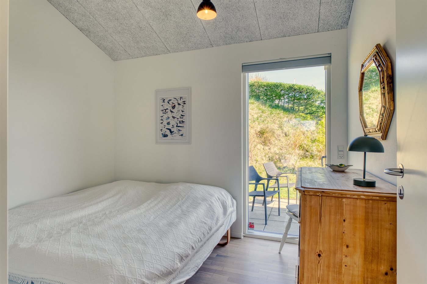 Fremhævet  billede i fuldskærmstilstand. Billede af Lyby Strandvej 1A, Lyby Strand, 7870 Roslev